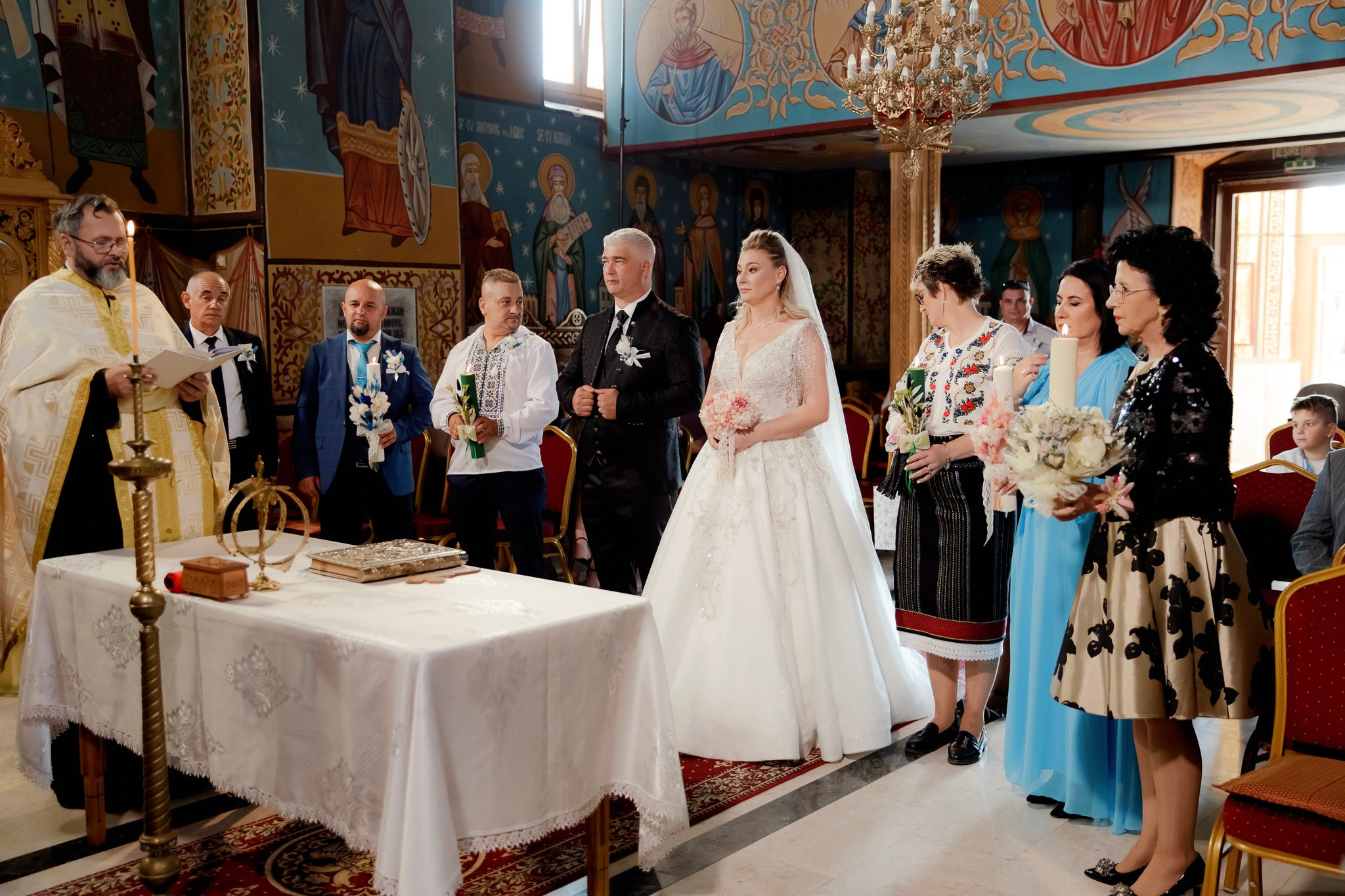 Mihai & Oana. Servicii foto-video profesionale, pentru momente de neuitat