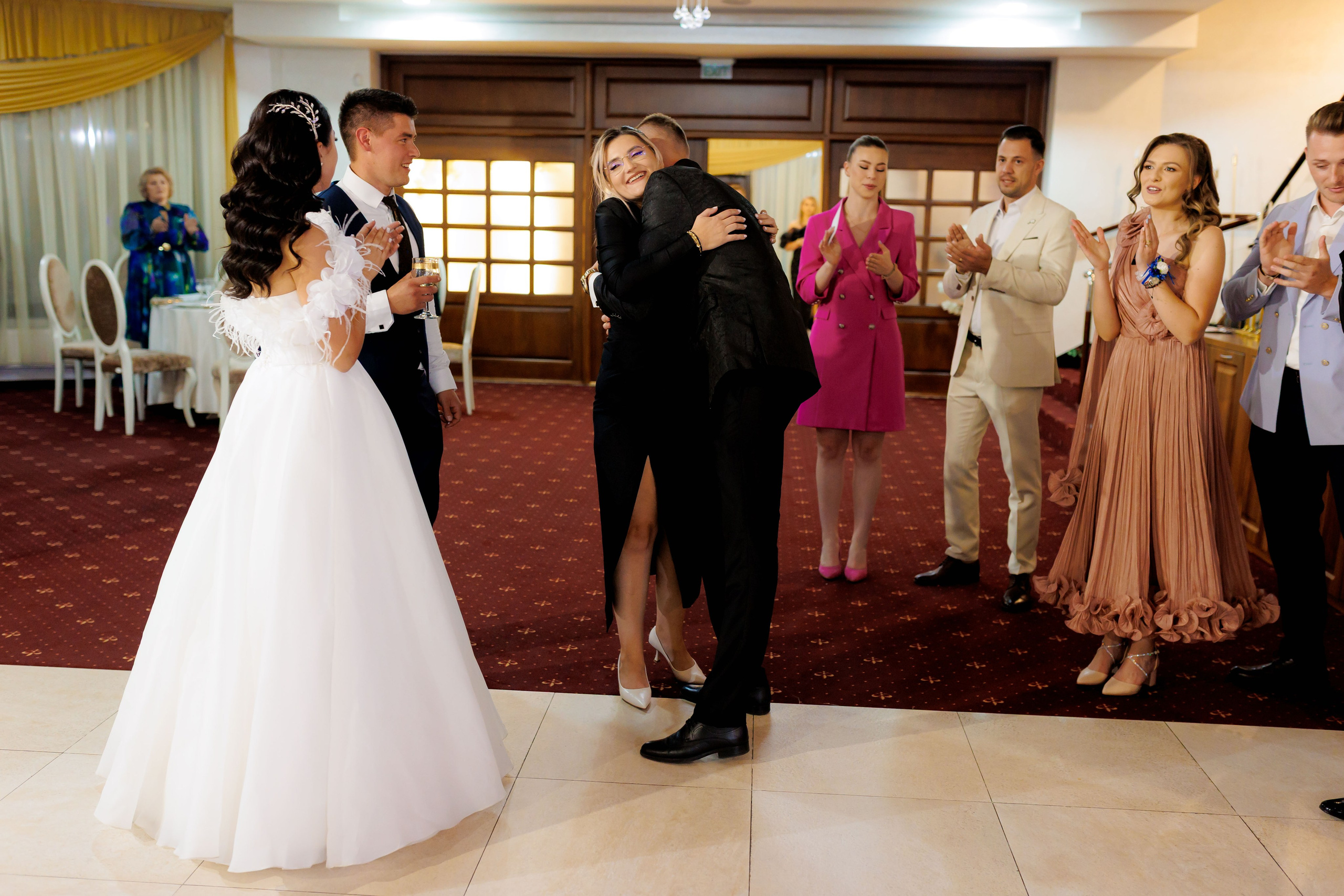 Loredana & Emilian – Ziua Nunții | Videografie - fotografie Botez Suceava, Iași, Botoșani. Servicii foto-video profesionale, pentru momente de neuitat