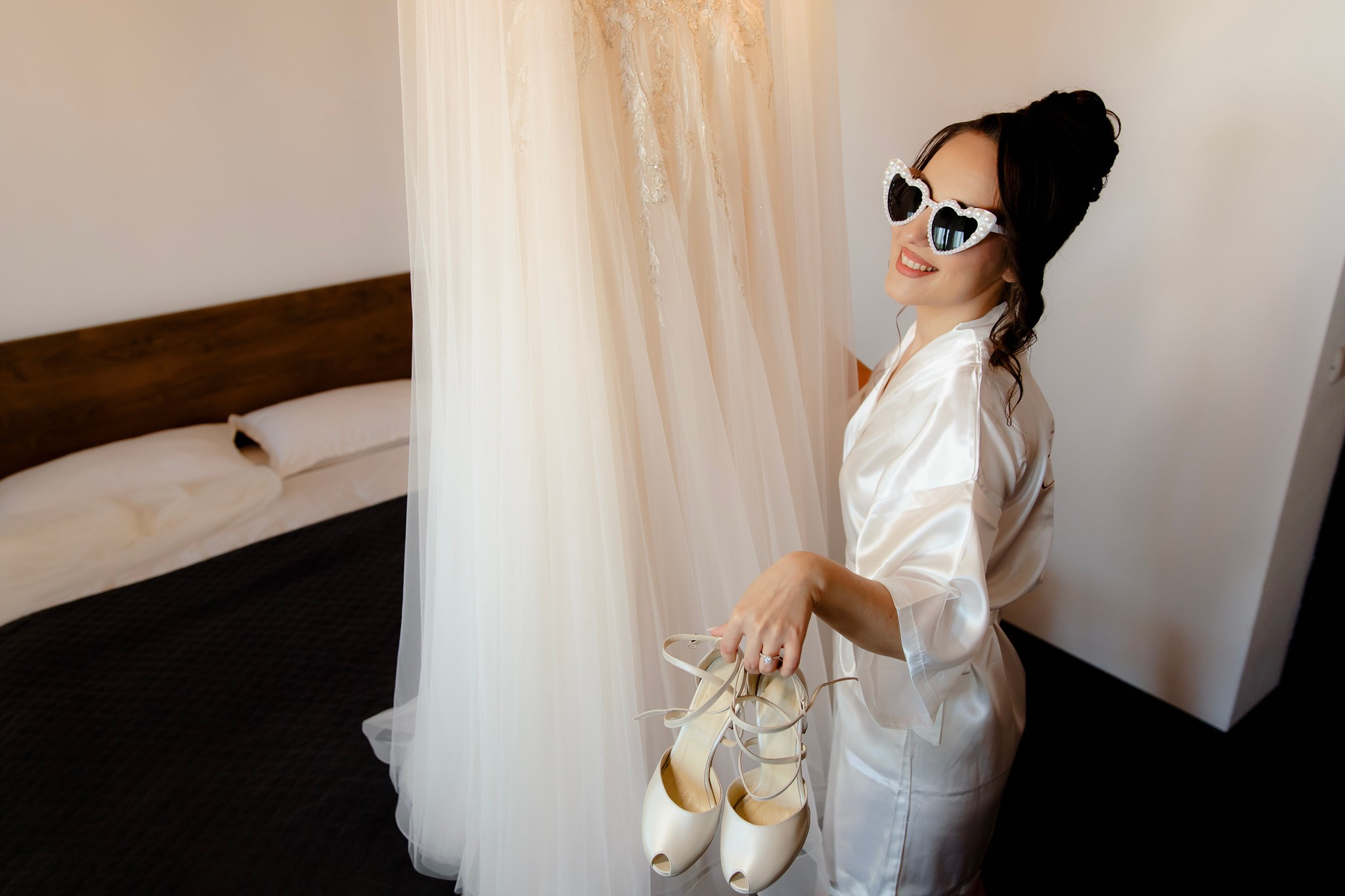 Ioana & Ionuț | Nuntă de poveste la Păstrăvăria Poiana din Mălini județul Suceava. Servicii foto-video profesionale, pentru momente de neuitat