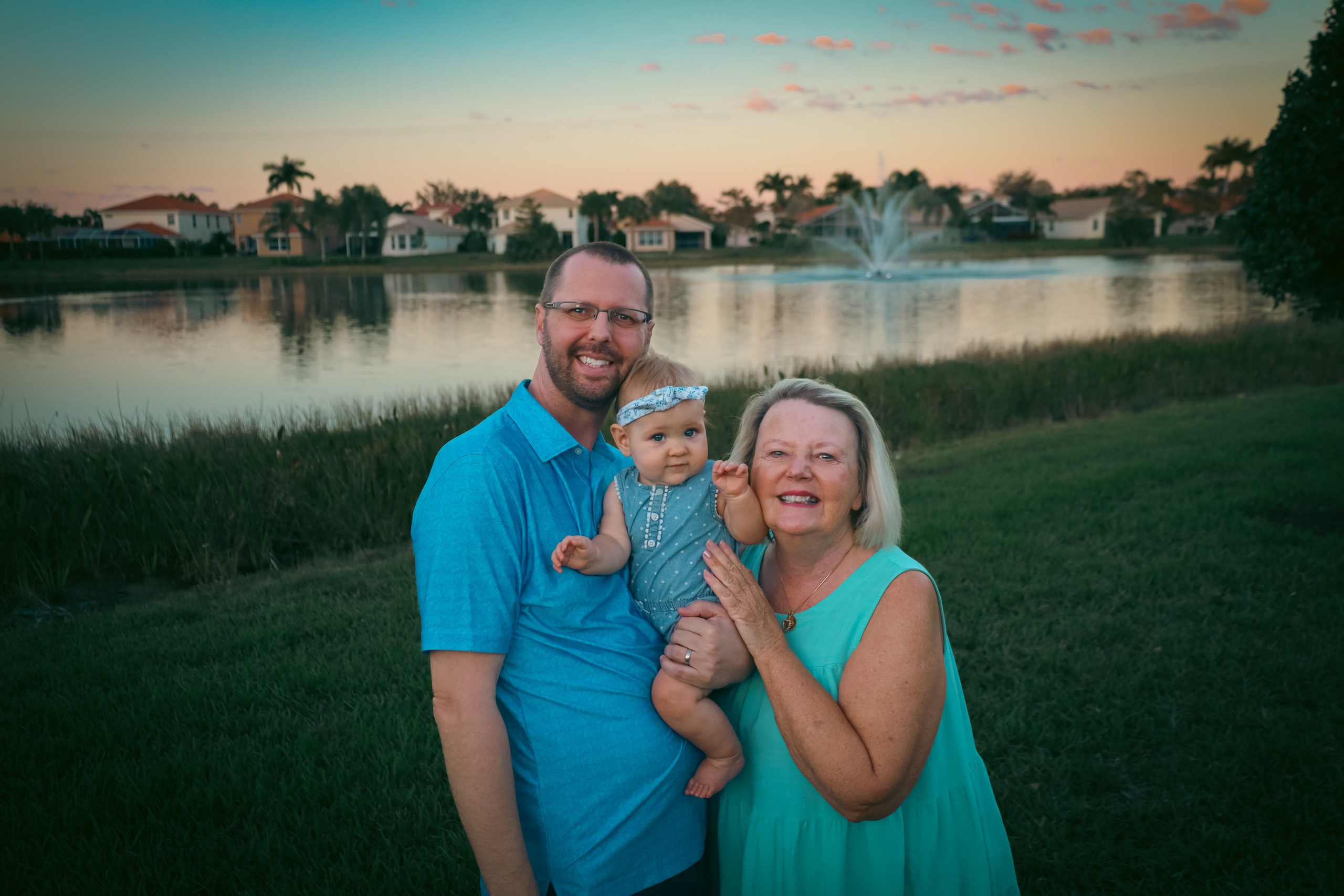 Family Photo Sample D. Out and About 239