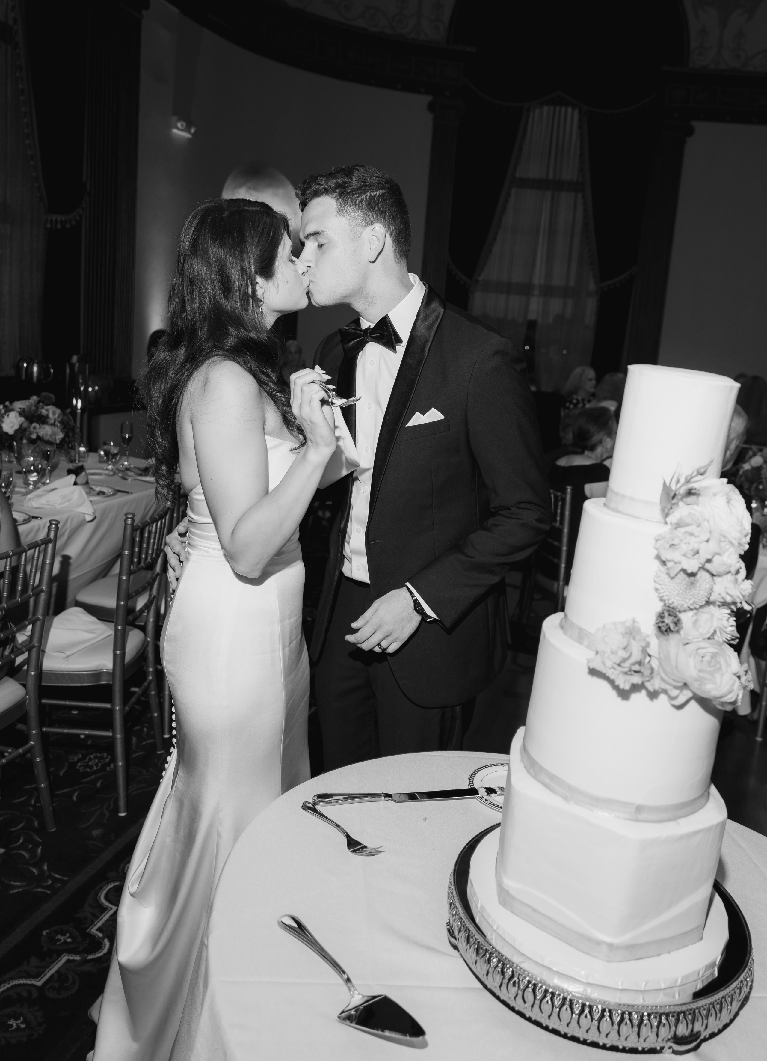 In the Heart of Providence. Rhode Island Wedding Photographer Tati Simpson