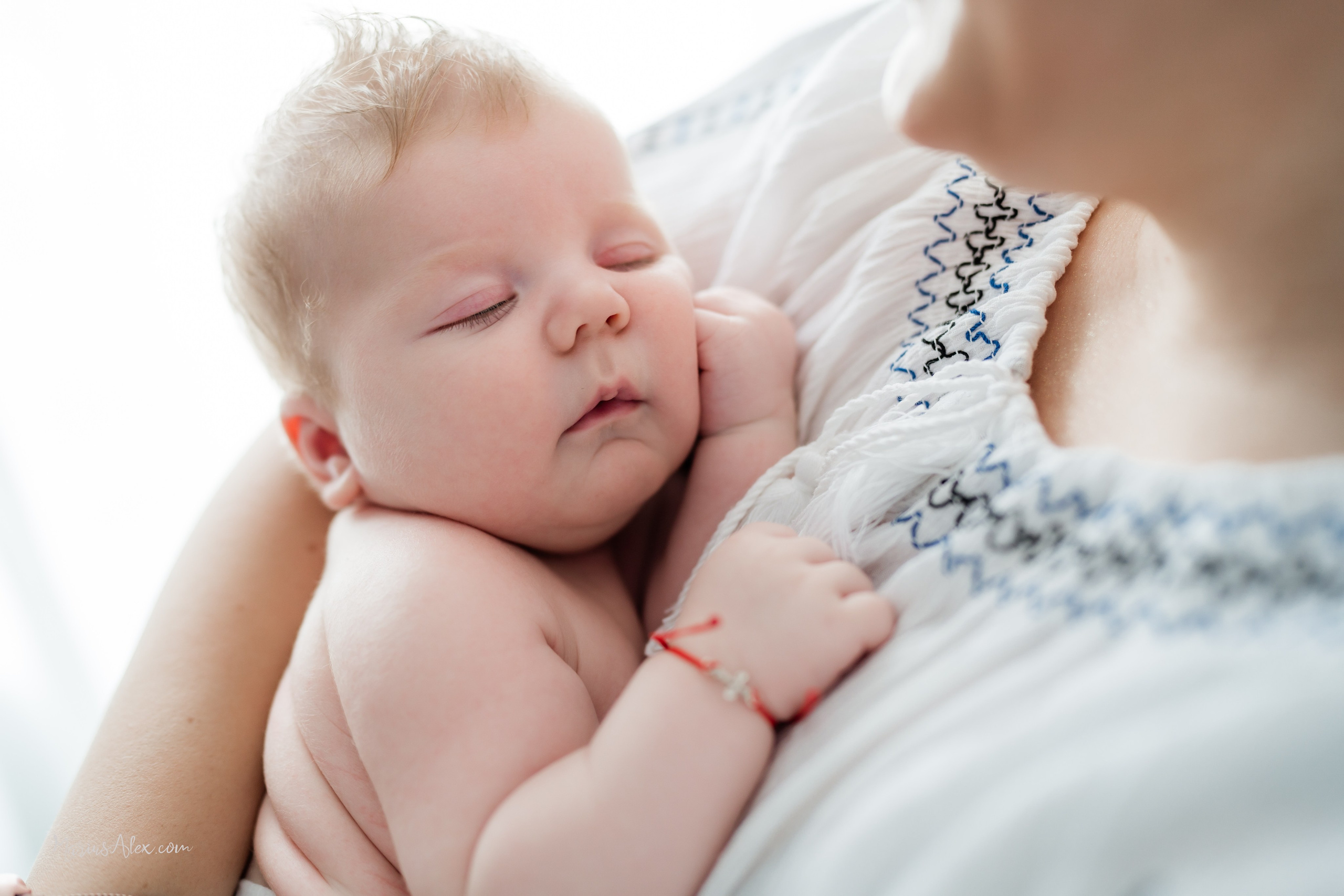 Botezul micutului Victor Dragos. Marius Alex fotograf de eveniment si portret din Suceava