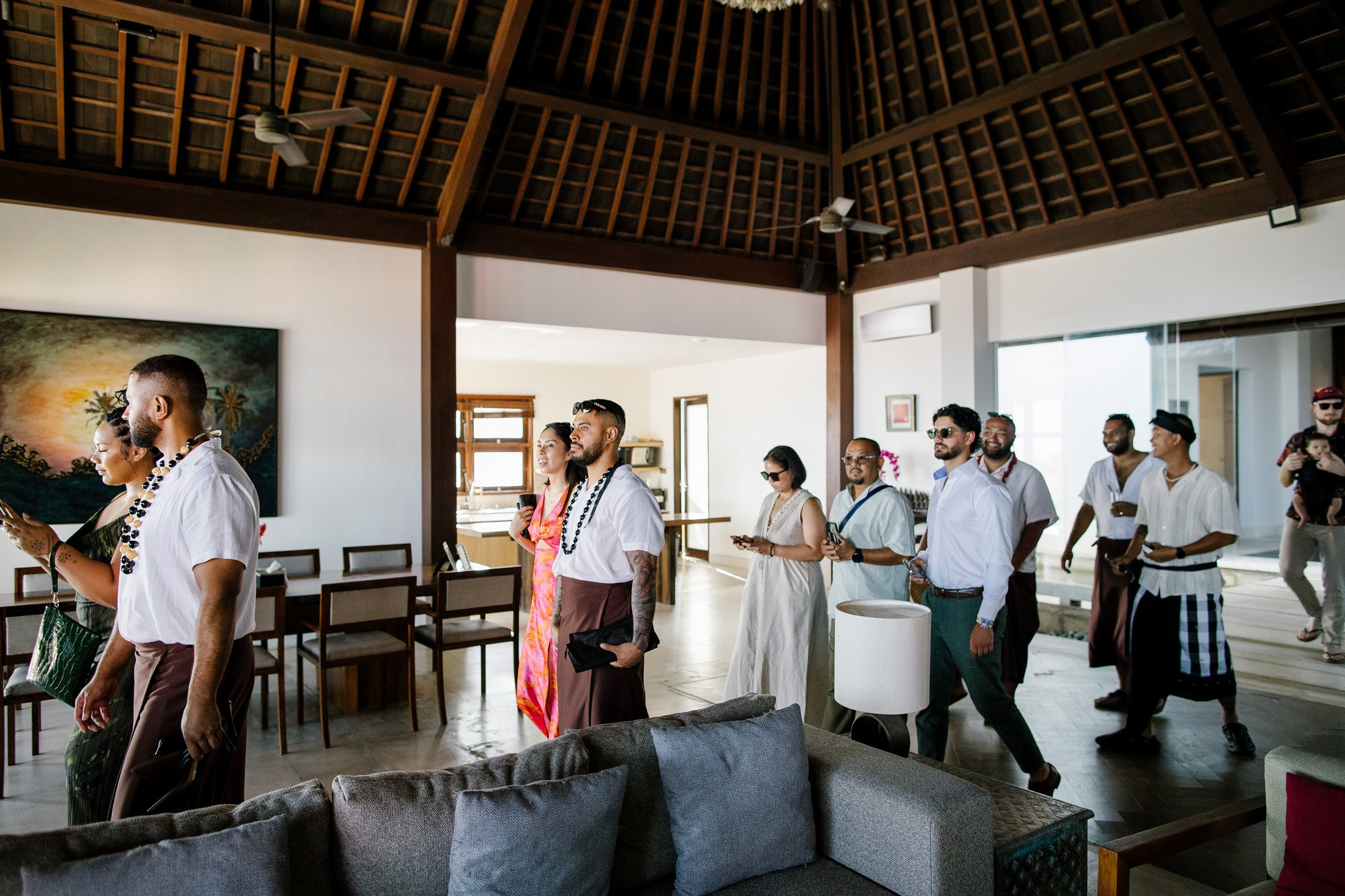 Big funny wedding with guests in paradise Bali island. Get.it.feel — Aesthetic Photography and Videography