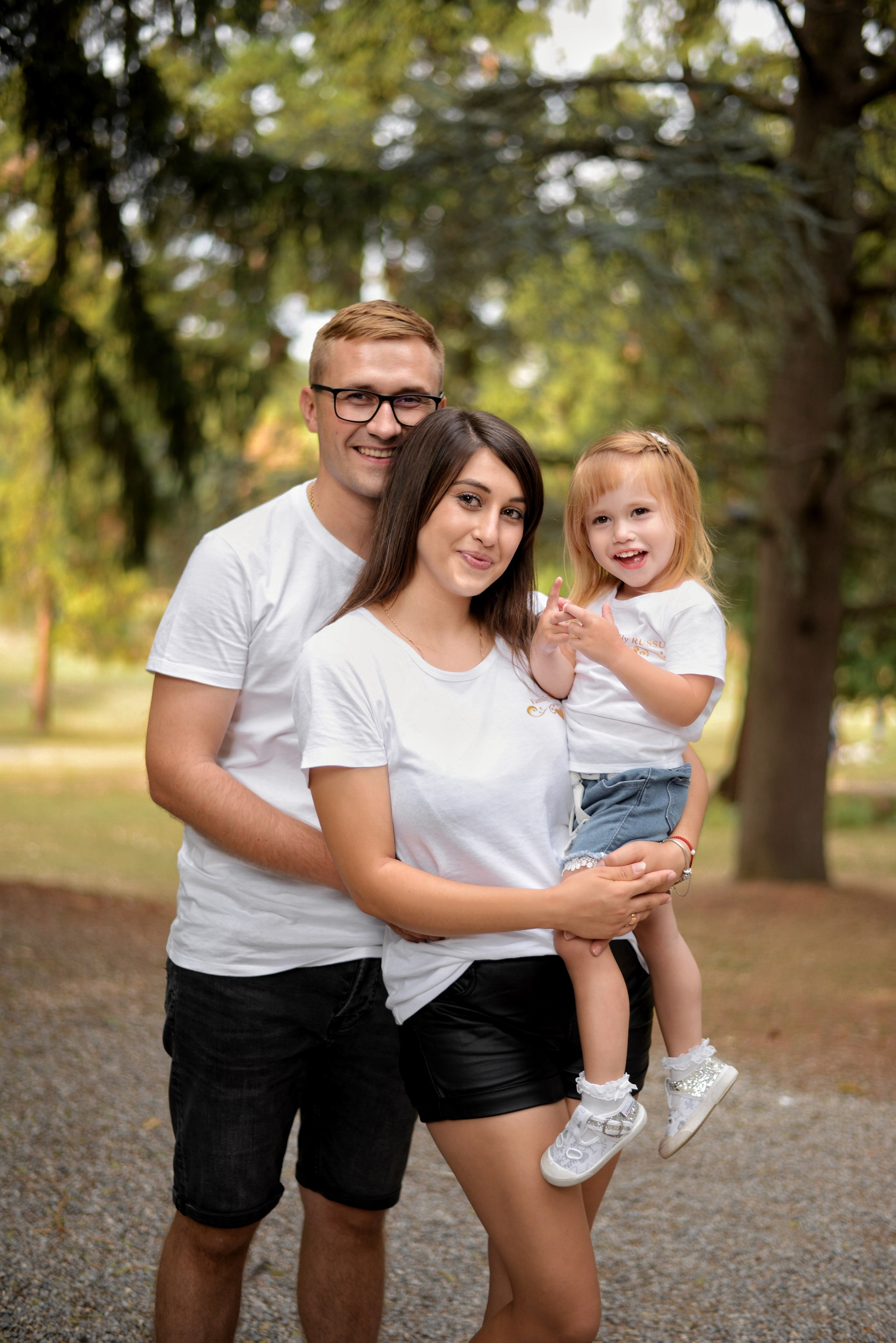 Family. Julia Kuzmovych personal and pregnancy photographer in London