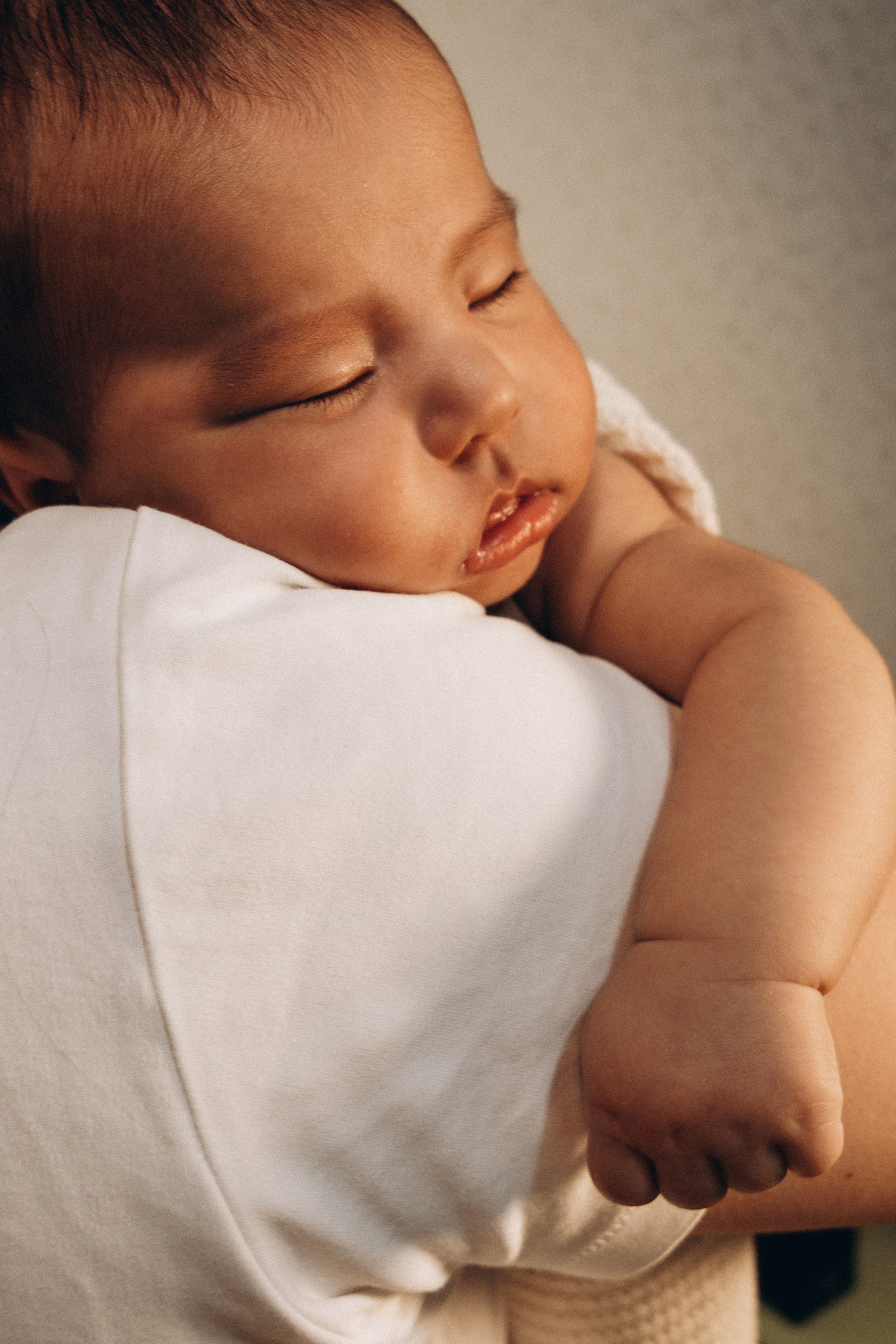 New life. Фотограф родов, семей и новорожденных малышей в Дубае