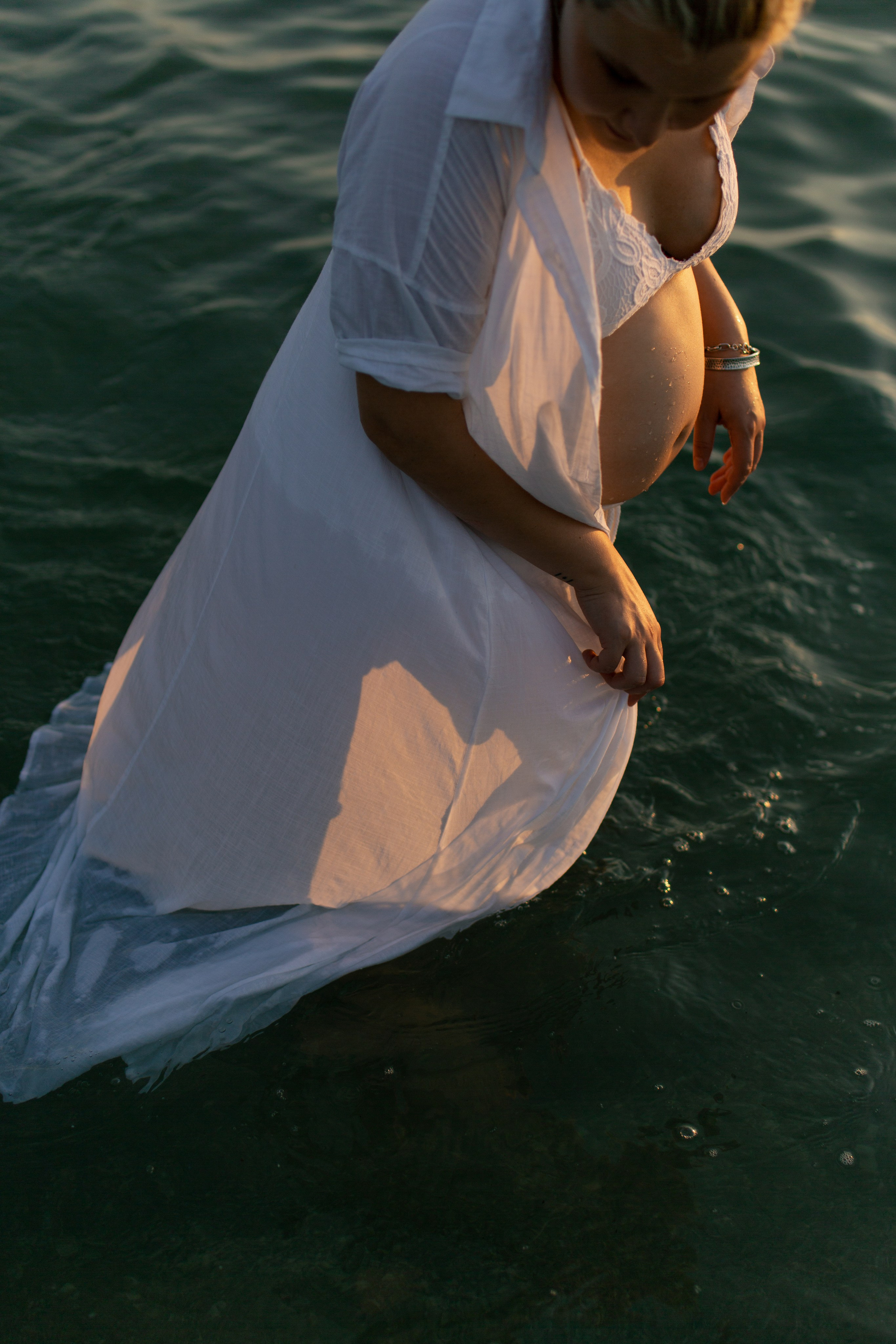 Asya. Ocean. Photographer Vladmir Gladkov