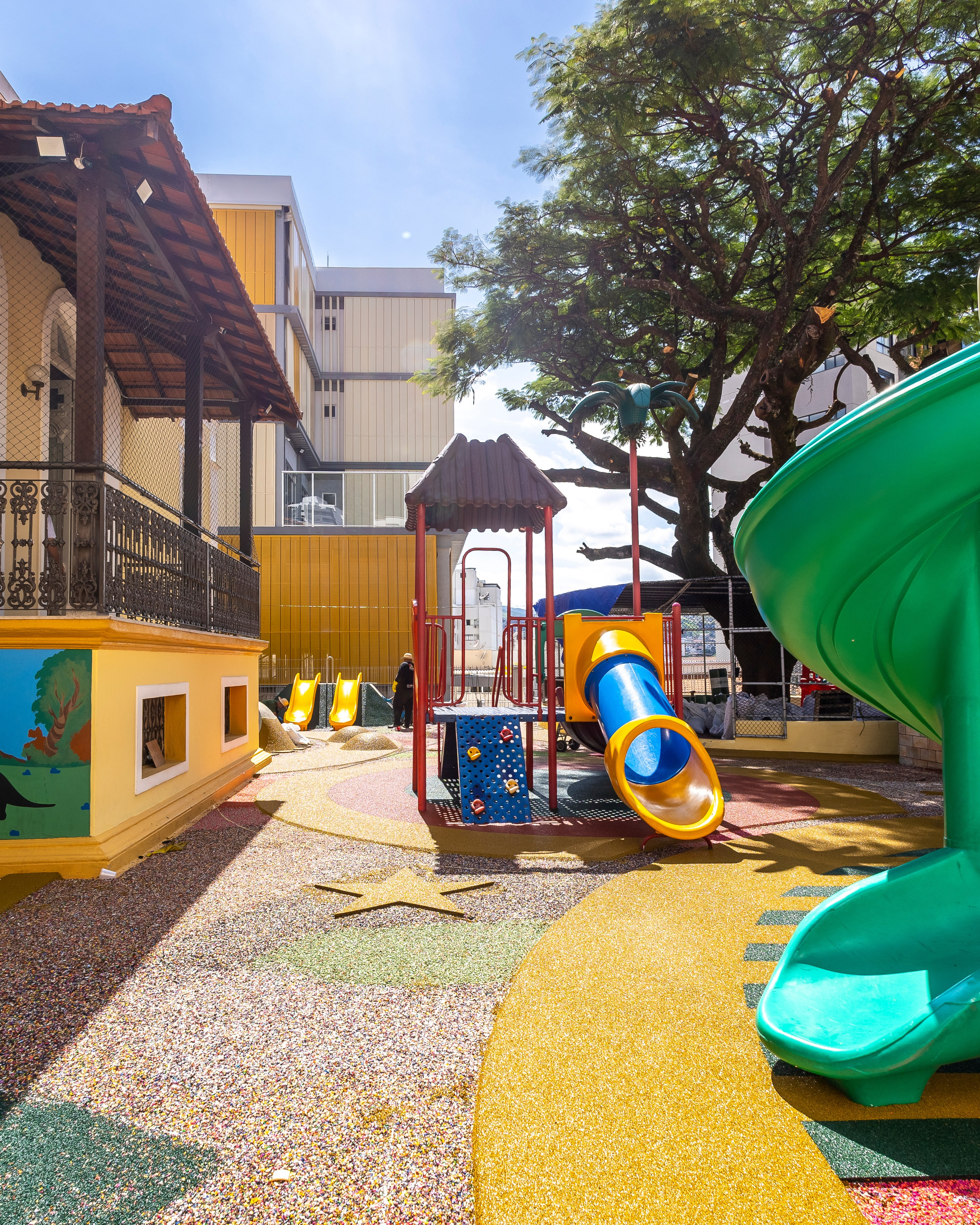 Ecotime Pisos Emborrachados. Caio Almeida