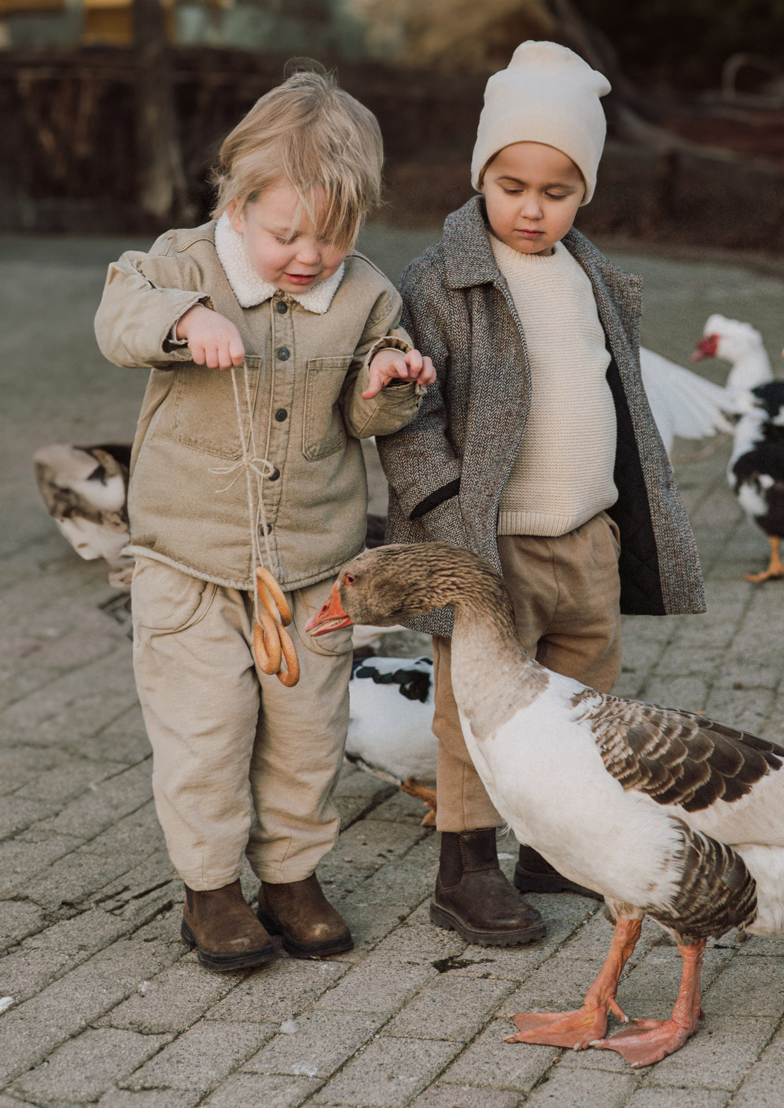 KIDS VINTAGE. Family, children, portrait, and event photography in Thessaloniki