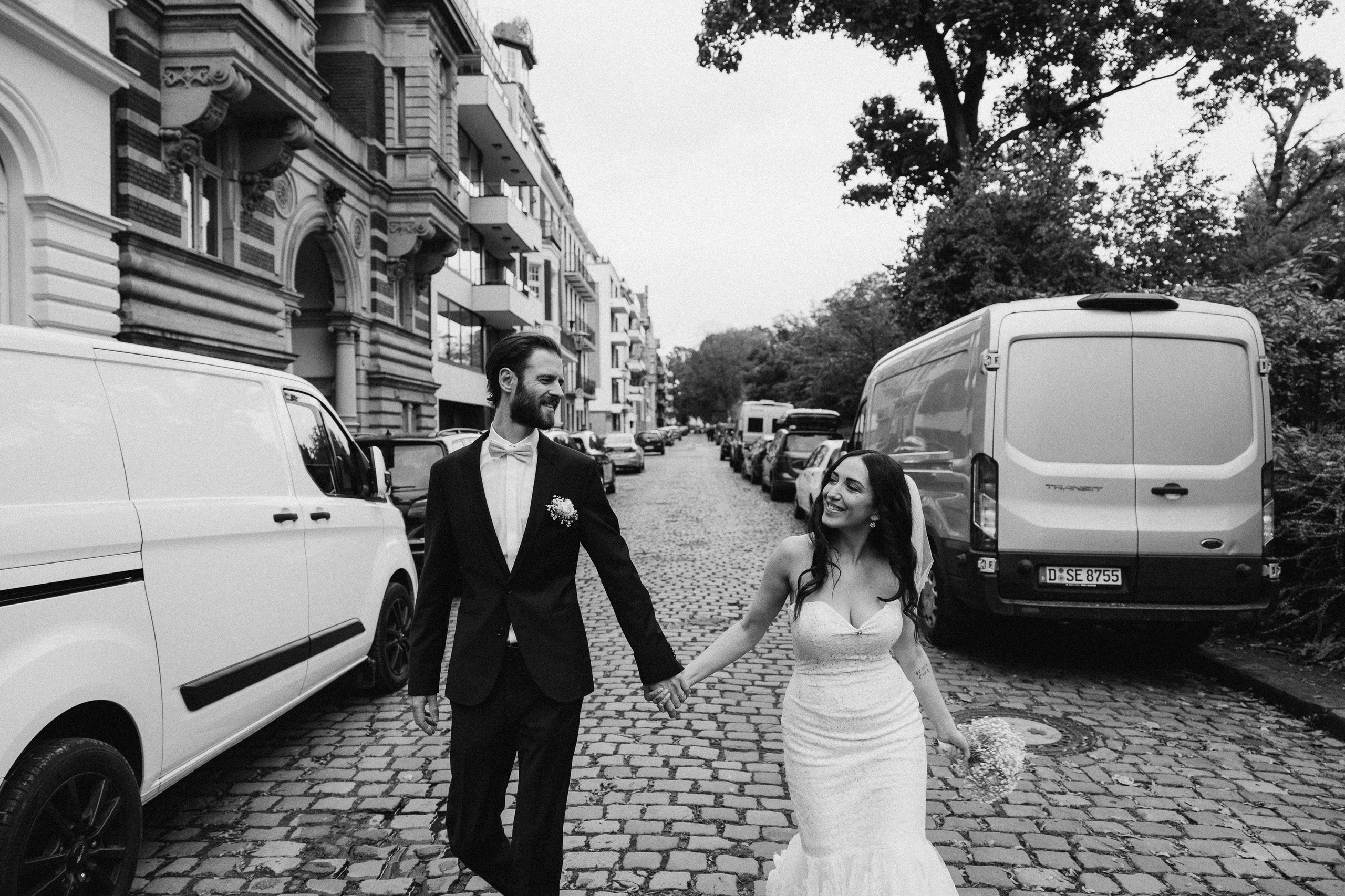 Buket & Sebastian (Düsseldorf). Familien & Hochzeitfotografin Nadja Holzmann