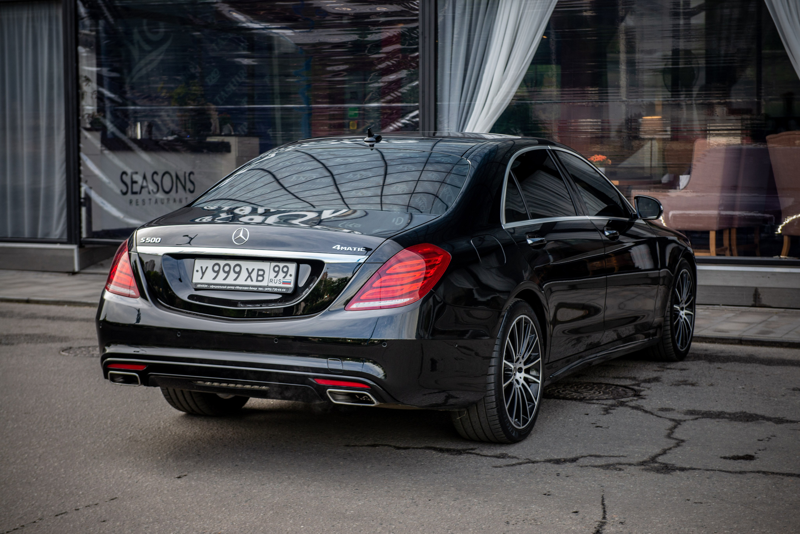 Фотосъемка Mercedes Benz S500 для продажи. ФОТОГРАФ МЕКСИКА КИНТАНА-РОО