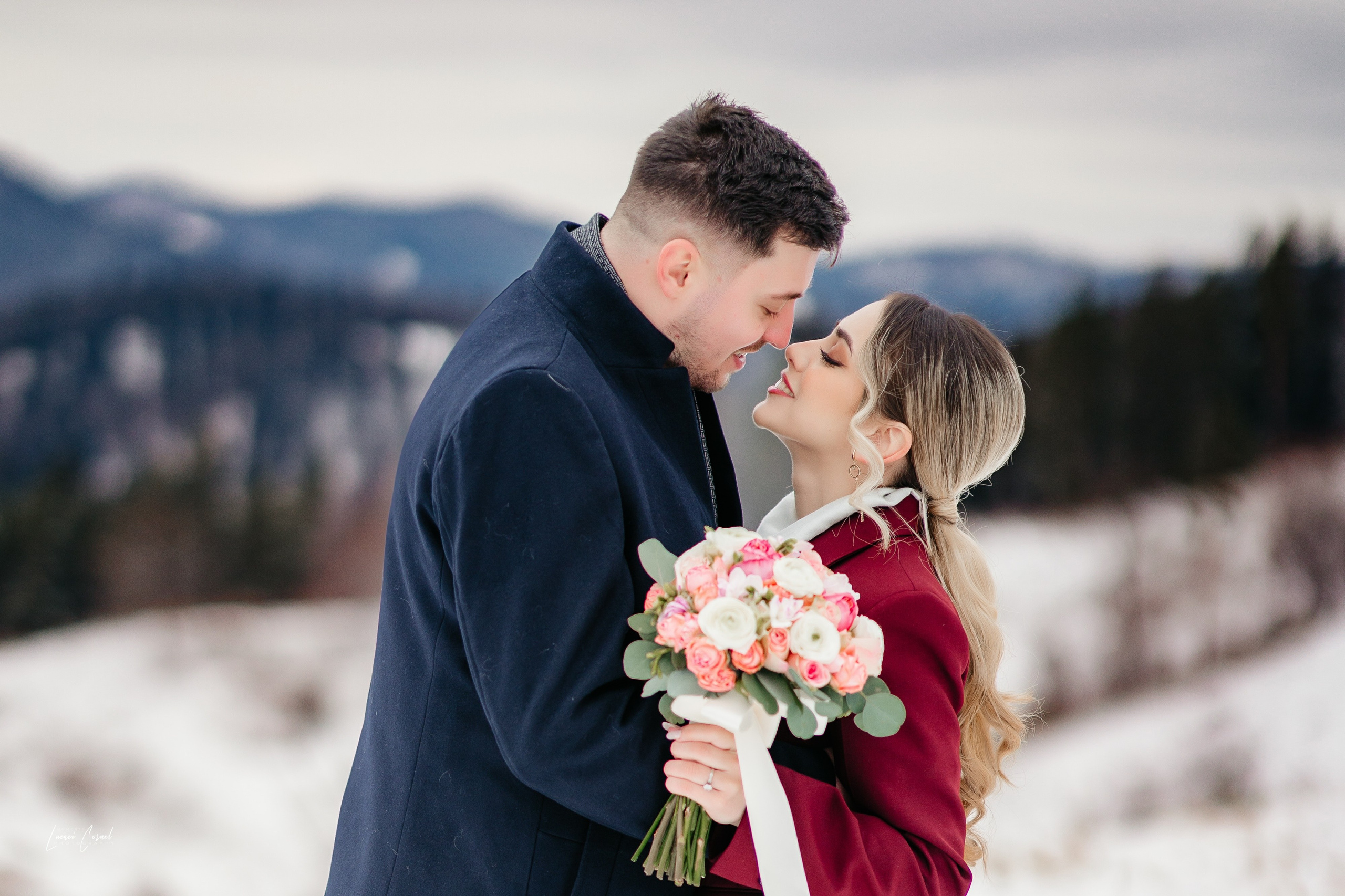 Save The Date – Emoție și anticipare. Fotograf de nuntă, corporate, botezuri, majorate și aniversări Roman, Lucaci Cornel