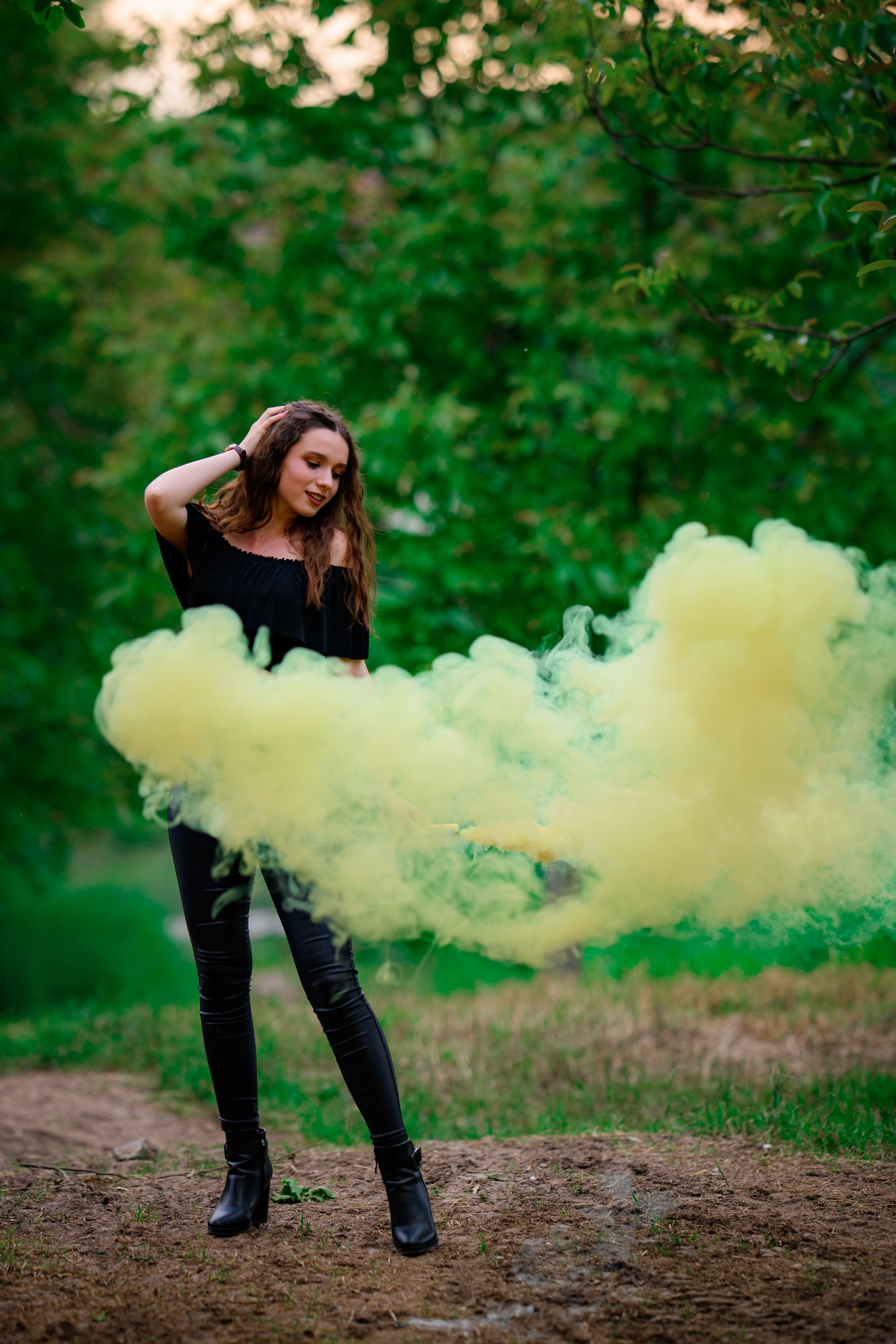 Fumigene… 40 lei/fumigena Opțional. Trendy Albums