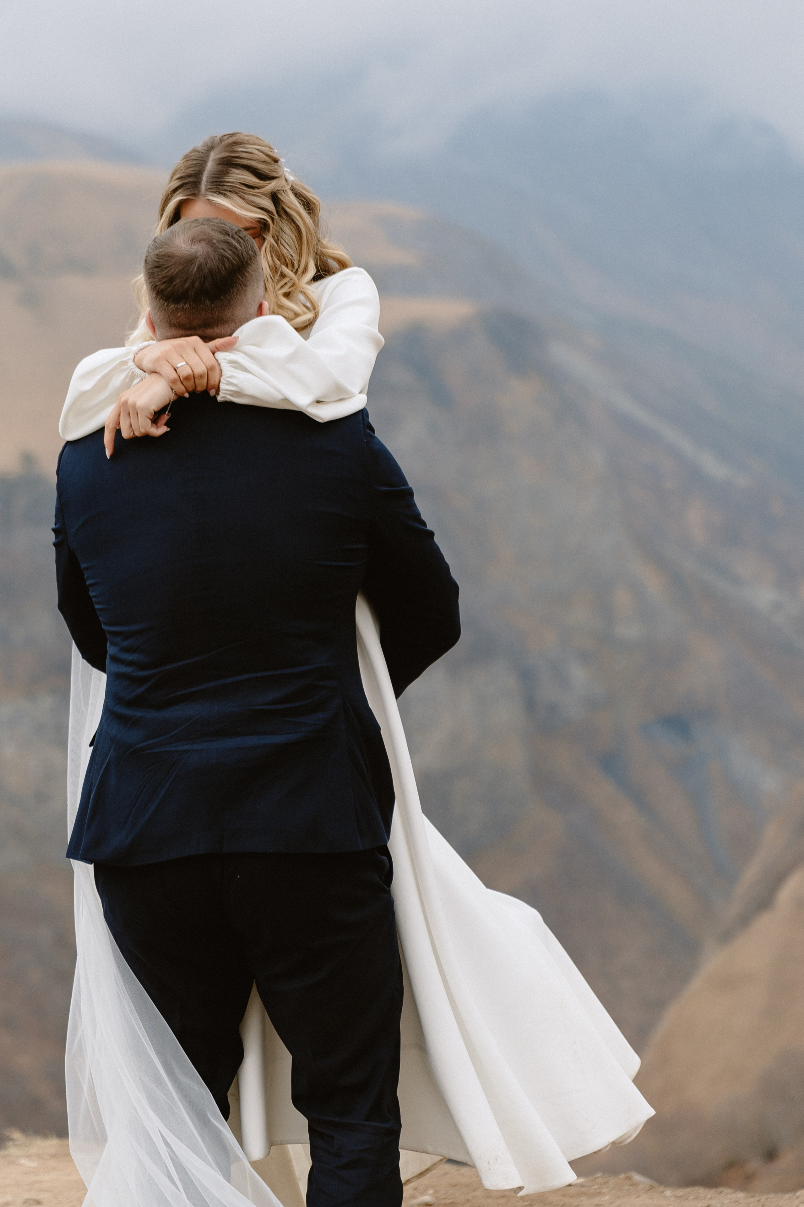 Angelina & Ilya. Photographer Anna Nazarenko