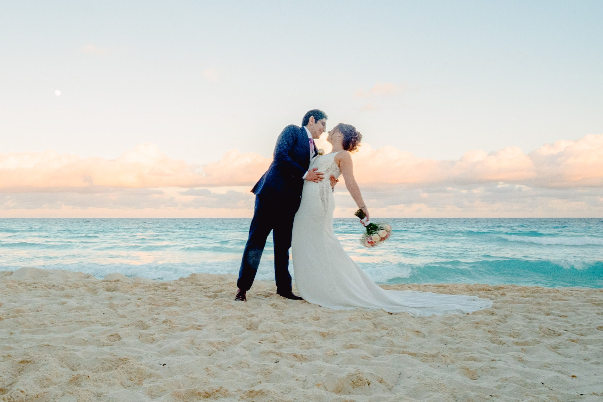 Jess & Juan / Cancun. Wedding and family photographer in Mexico City