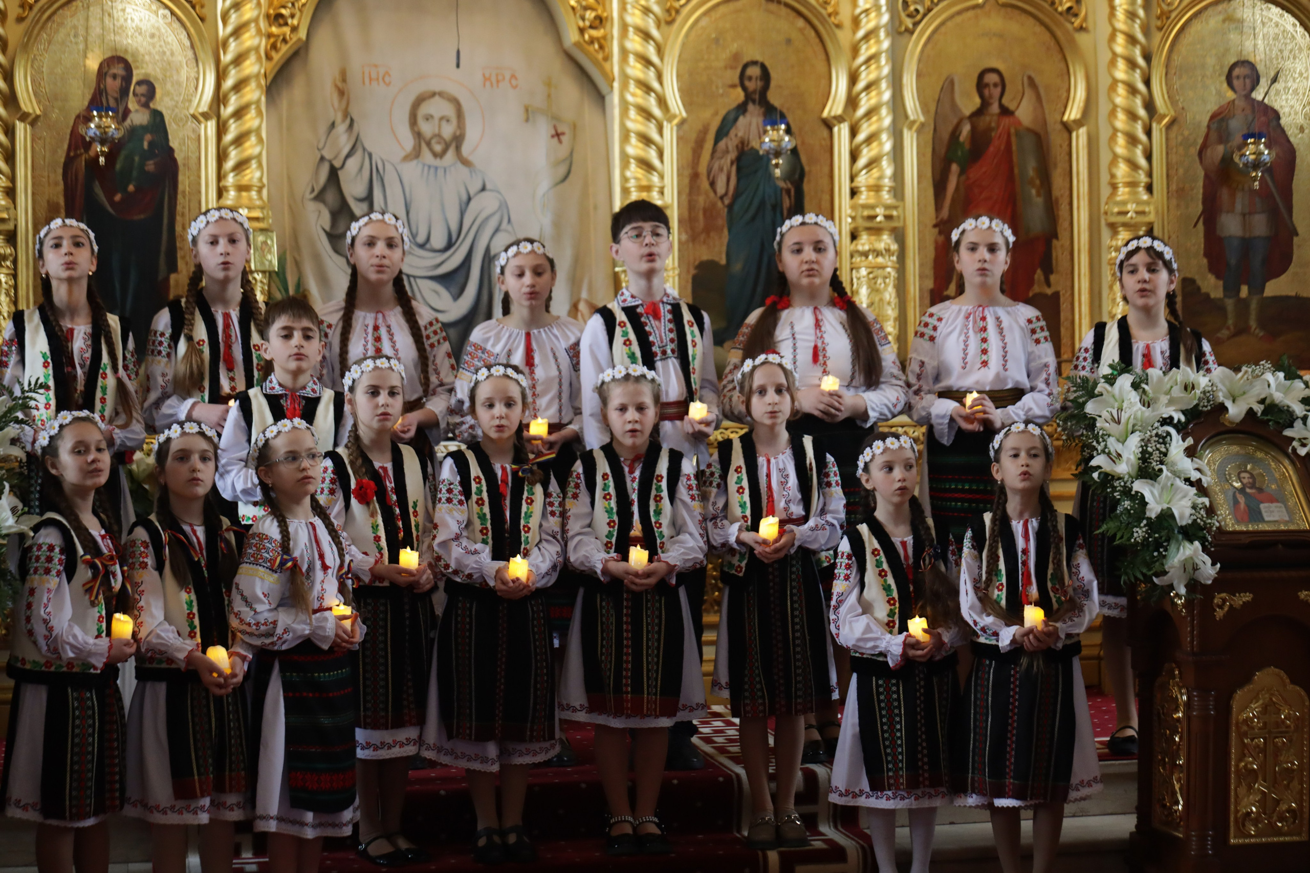 Cântările Învierii-Tradiție și Lumină. Alika Dia- Fotograf în Republica Moldova, Strășeni