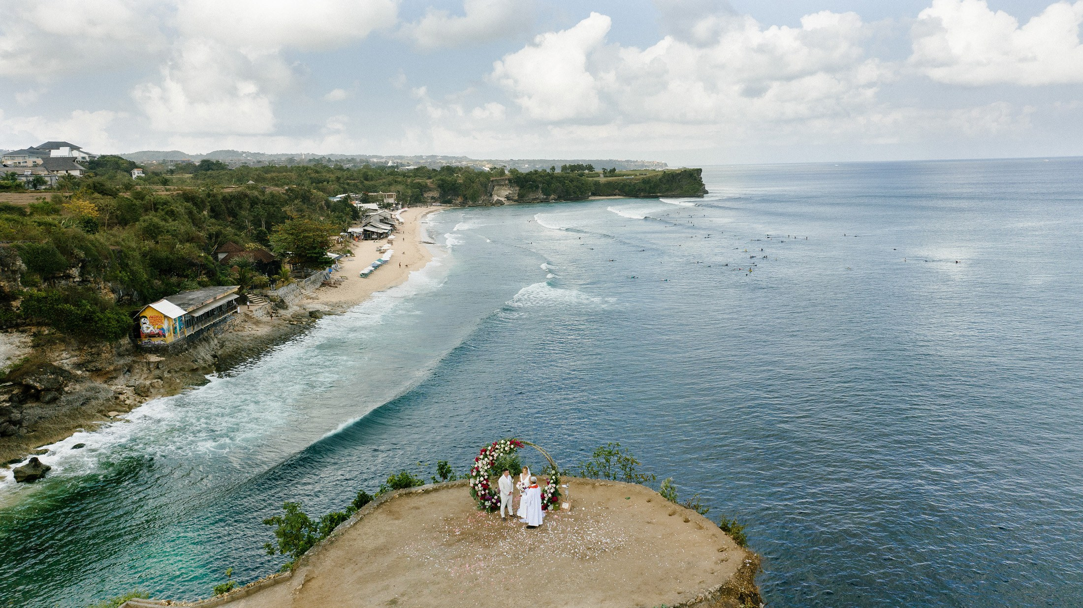 Escape to Bali on a cliff. Get.it.feel — Aesthetic Photography and Videography
