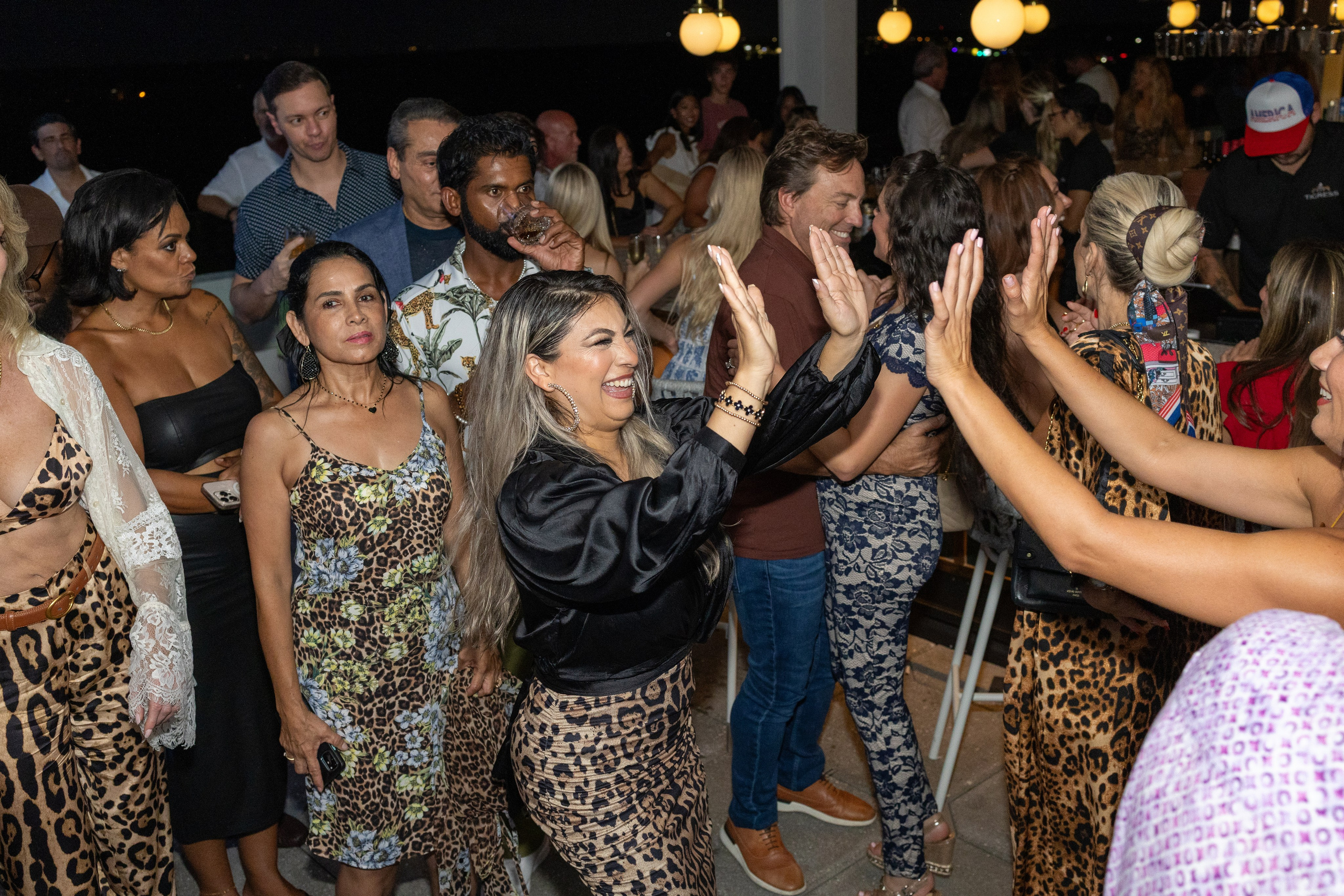 Luara Birthday at the Perry Hotel. Out and About 239