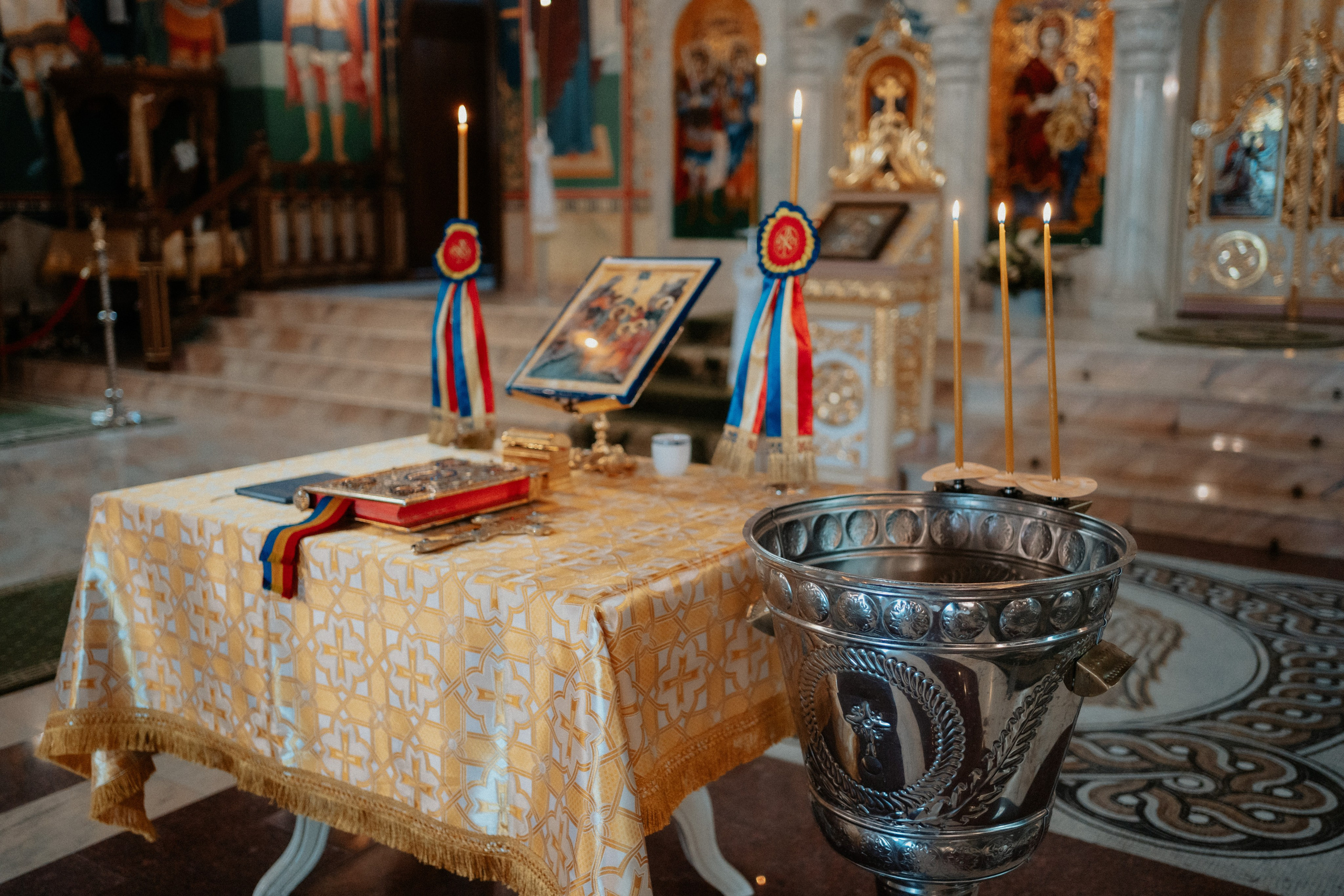 Teodor’s Baptism. Fotograf Nunta Iasi - Hearts & Pictures