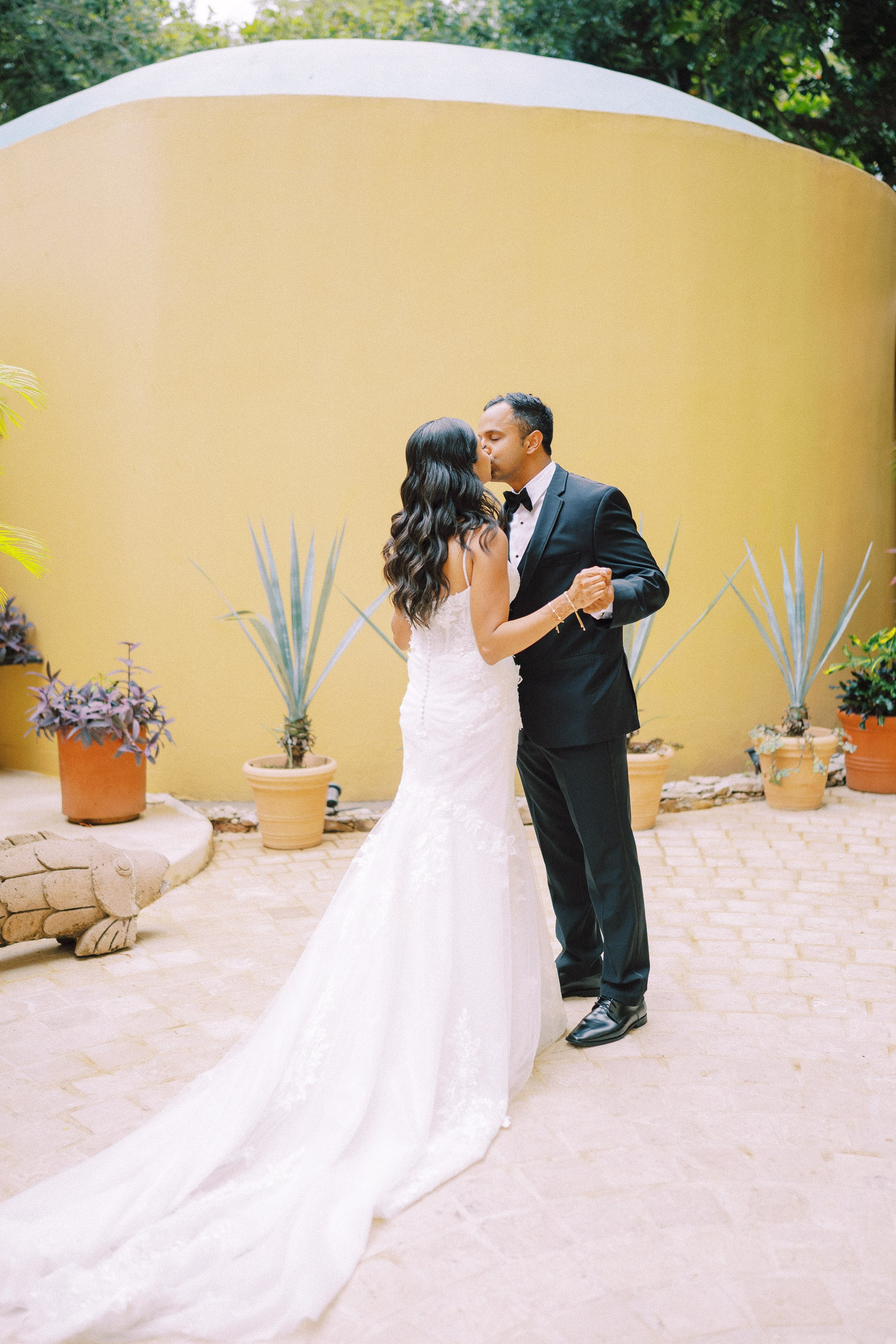 Jannet & Shan wedding in Sayulita church. Sayulita Wedding Photographer, Puerto Vallarta, Cabo