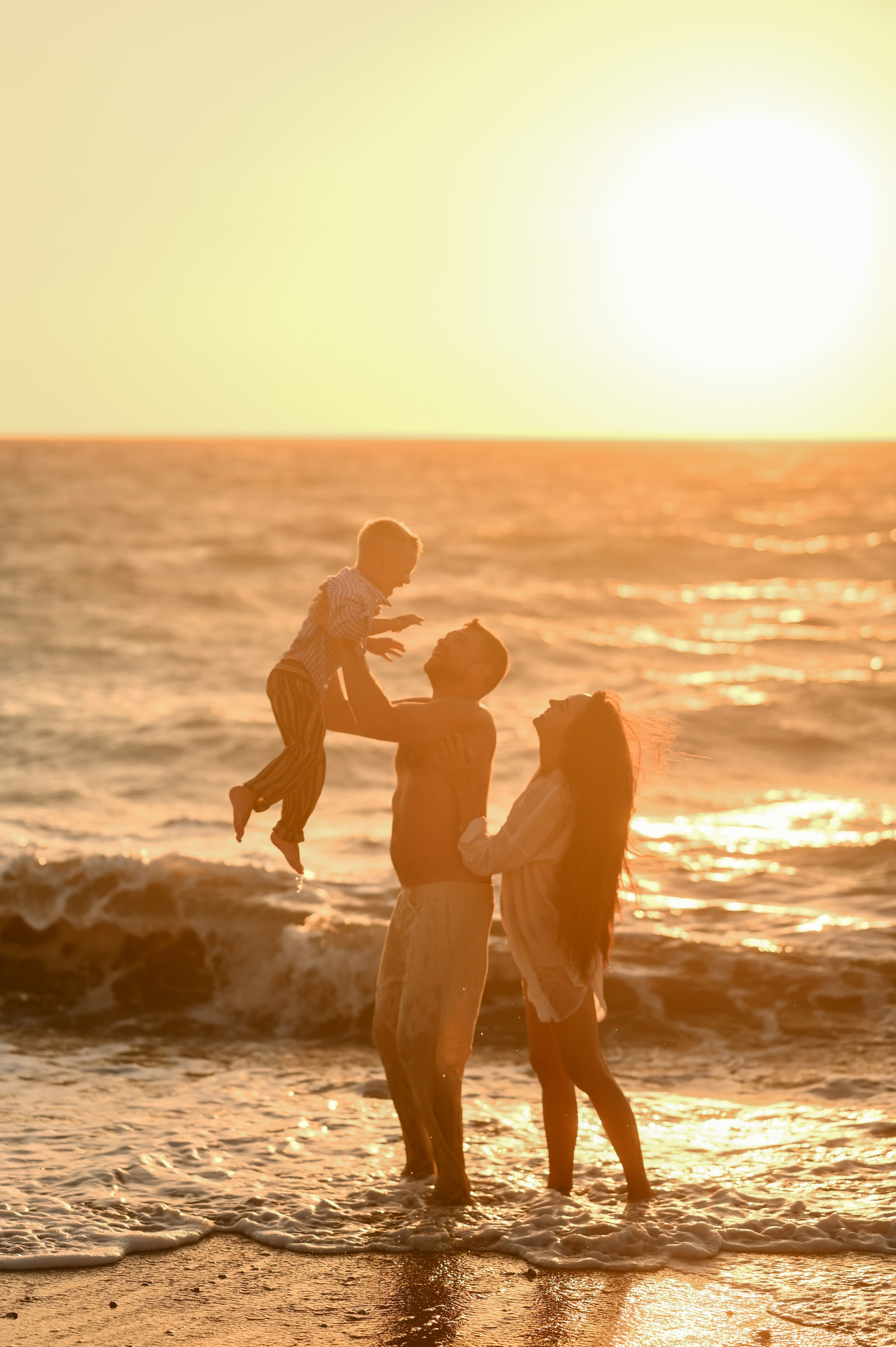 Family Photoshoot Rhodes. Φωτογράφος νεογέννητων στη Ρόδο. Φωτογράφιση εγκυμοσύνης