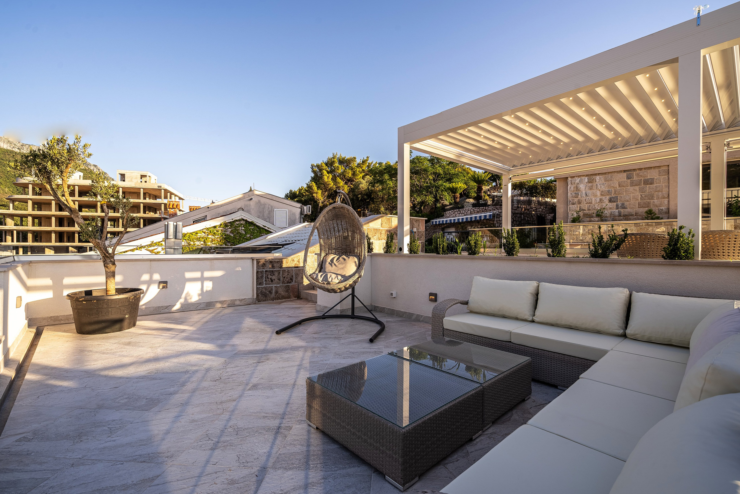 Real Estate Photography. Montenegro. EVAN ARISTOV WEDDING PHOTOGRAPHY — Seattle Wedding Photographer