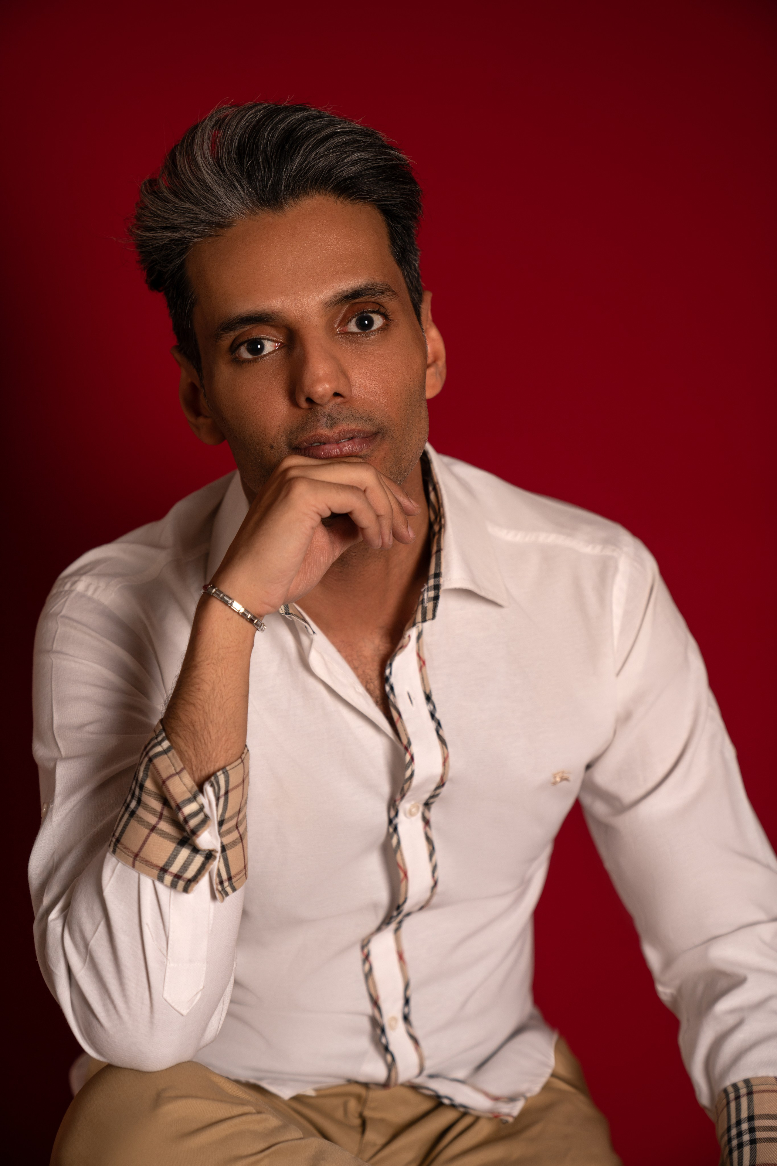 Essam. Portrait, Lifestyle and Lovestory photographer in Riyadh
