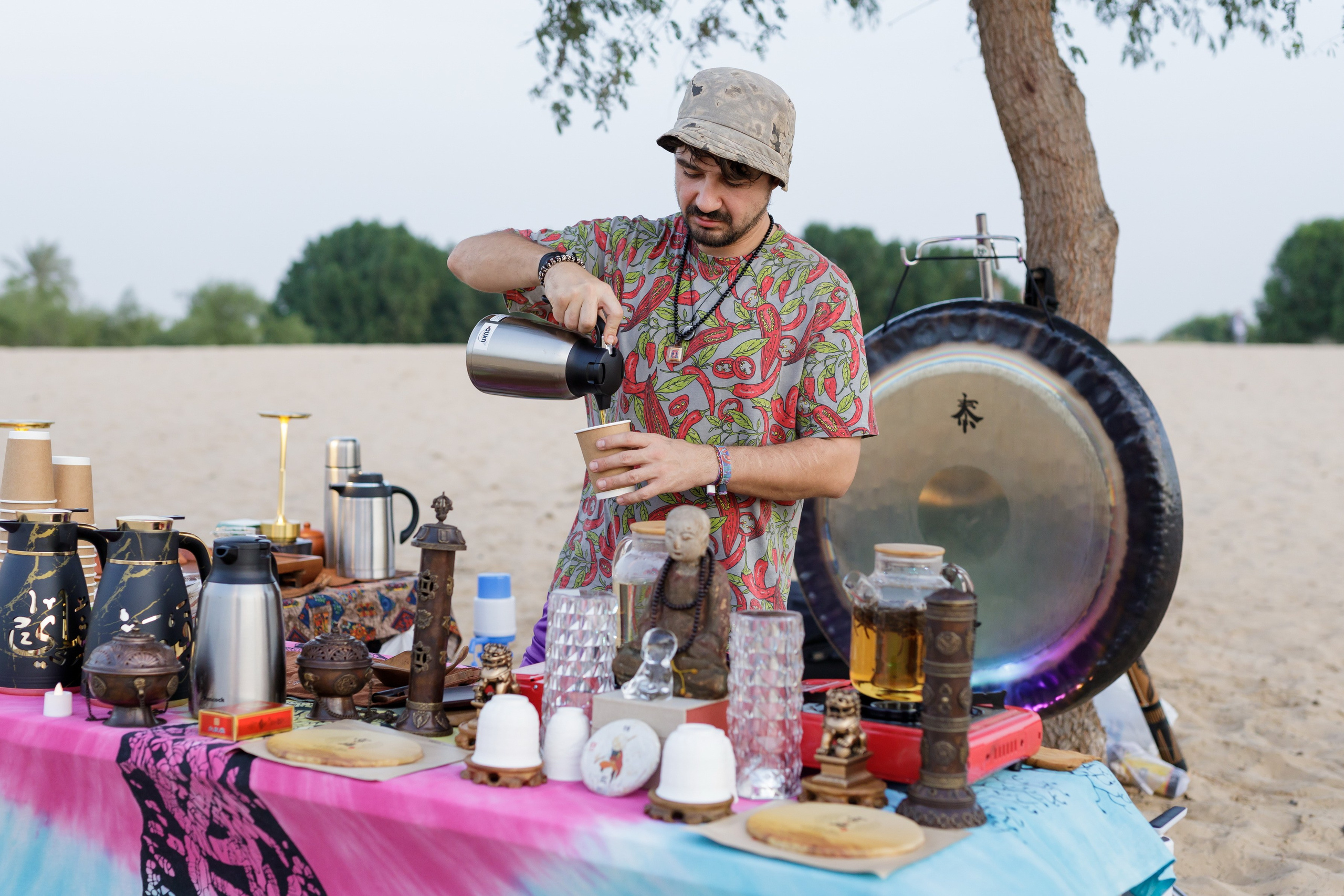 Oleg Torbosov — Meeting with subscribers in the desert. Photographer Anna Curly | Weddings and Events in Dubai