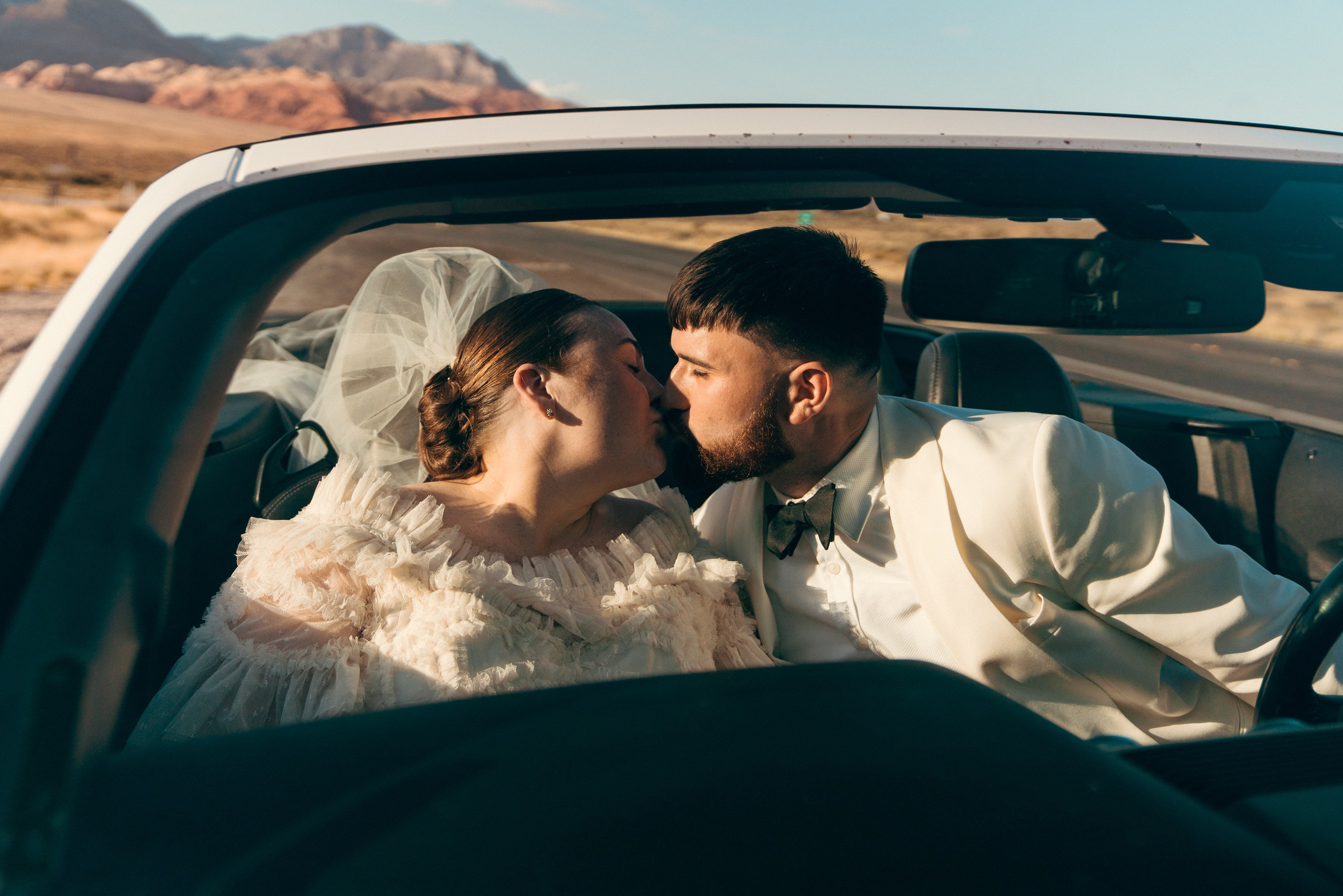 Cassie&Jimmy. Wedding & elopement photographer Viktoriya Kravtsov. Las Vegas