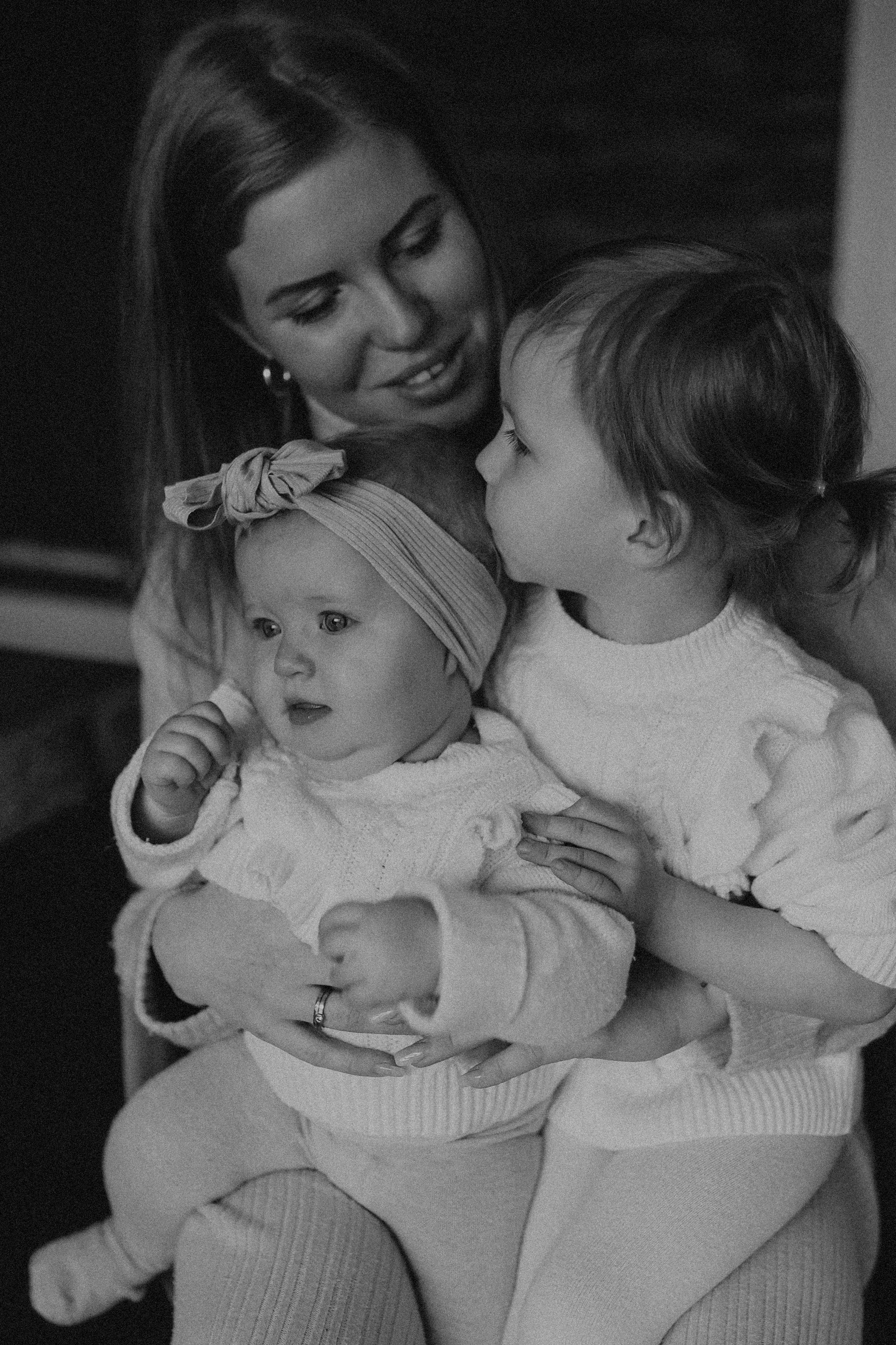 Professionelle Fotografie – Emotionale Portraits, Hochzeiten & Familienfotos | Albina Vaniyants. Professionelle Familienfotografie, Kinderfotografie und Portraitfotografie in Linz, Oberösterreich - Albina Vaniyants, Fotografin aus OÖ