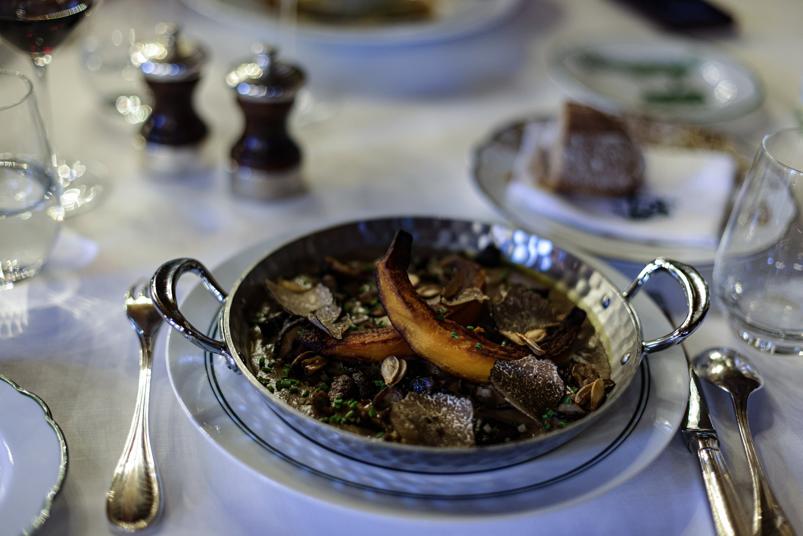 NATURE MORTE et VIVANTE. Natalia Bogdanovska. Films et photographie corporate en France