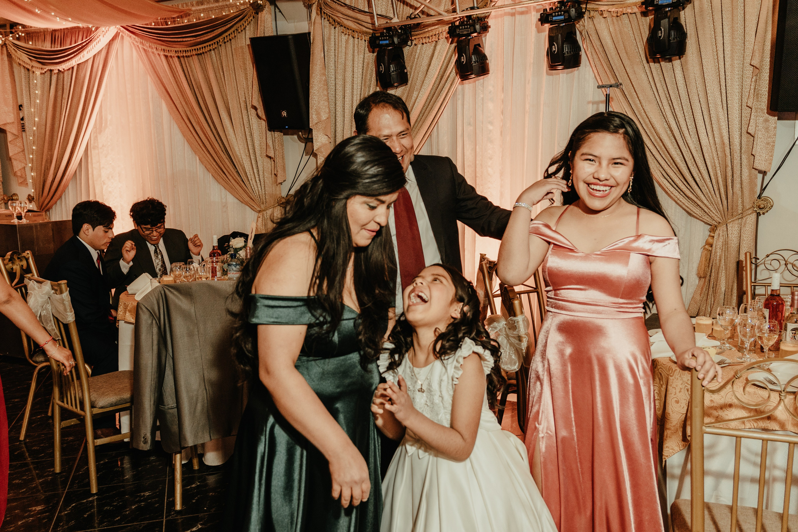 VANESSA + FRANKLIN BODA RELIGIOSA. Studio KVTA | Fotografía y Video de Bodas en Arequipa
