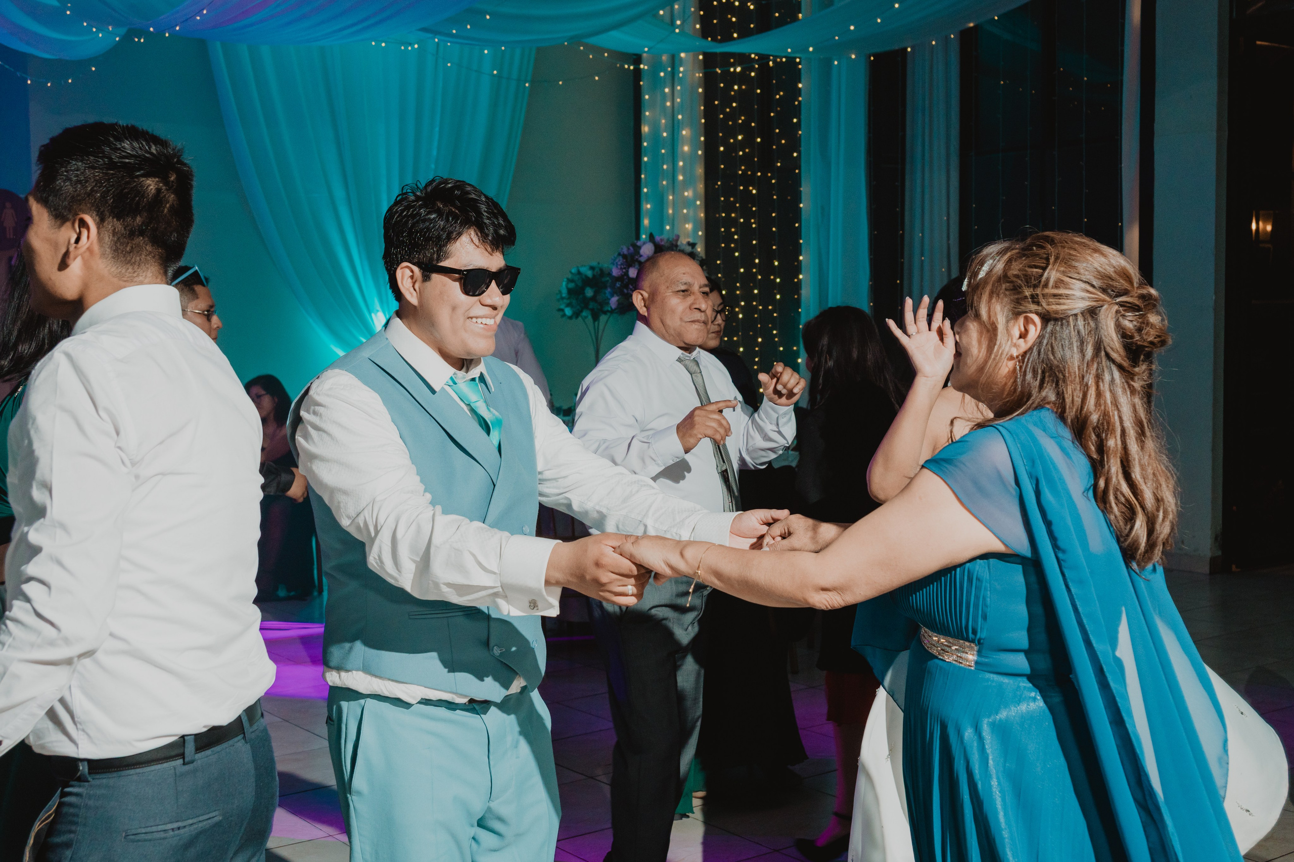 STEISY + EMMANUEL | BODA RELIGIOSA. Studio KVTA | Fotografía y Video de Bodas en Arequipa