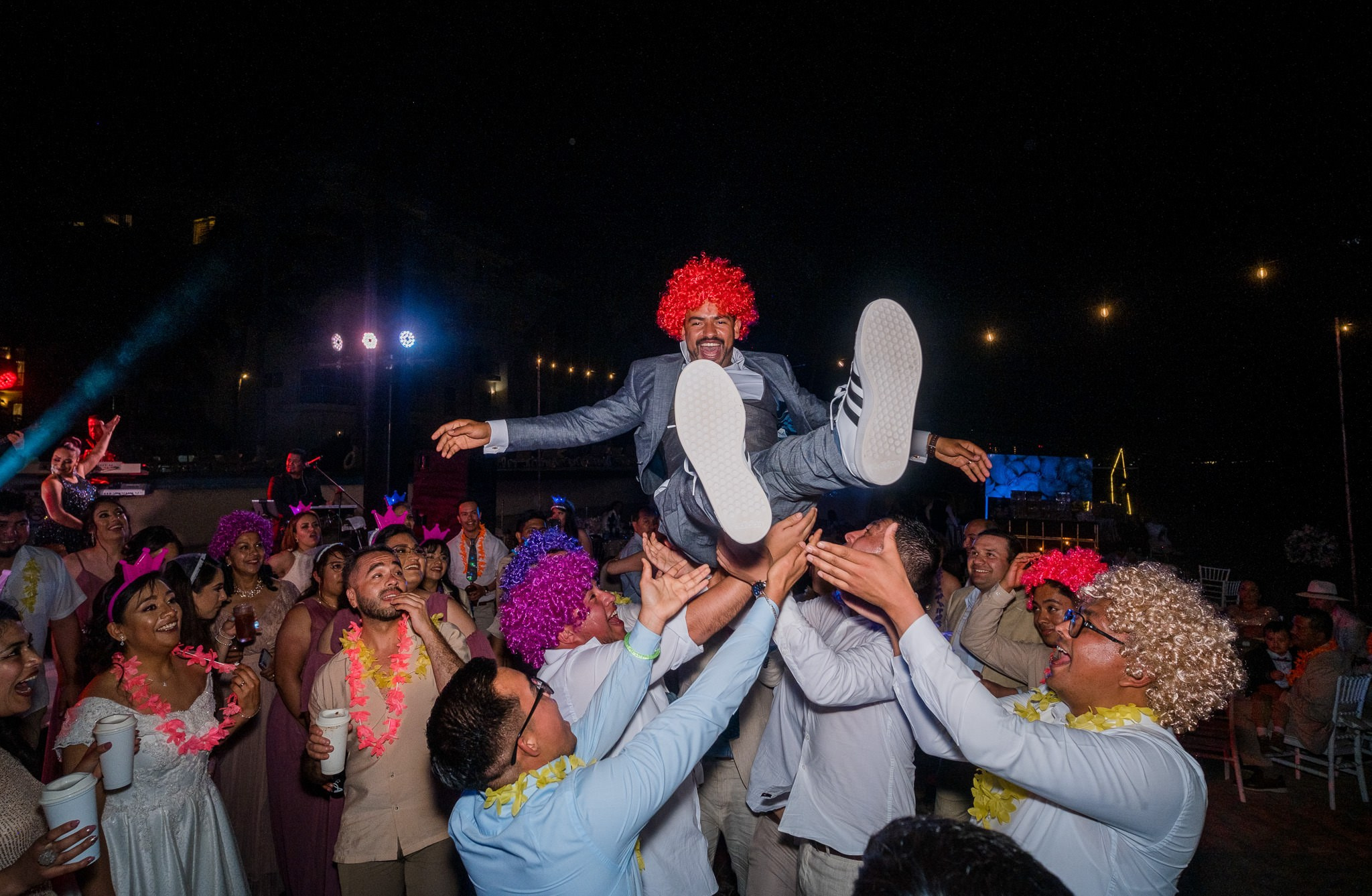 Lupita y Abel / Puerto Vallarta. Wedding and family photographer in Mexico City