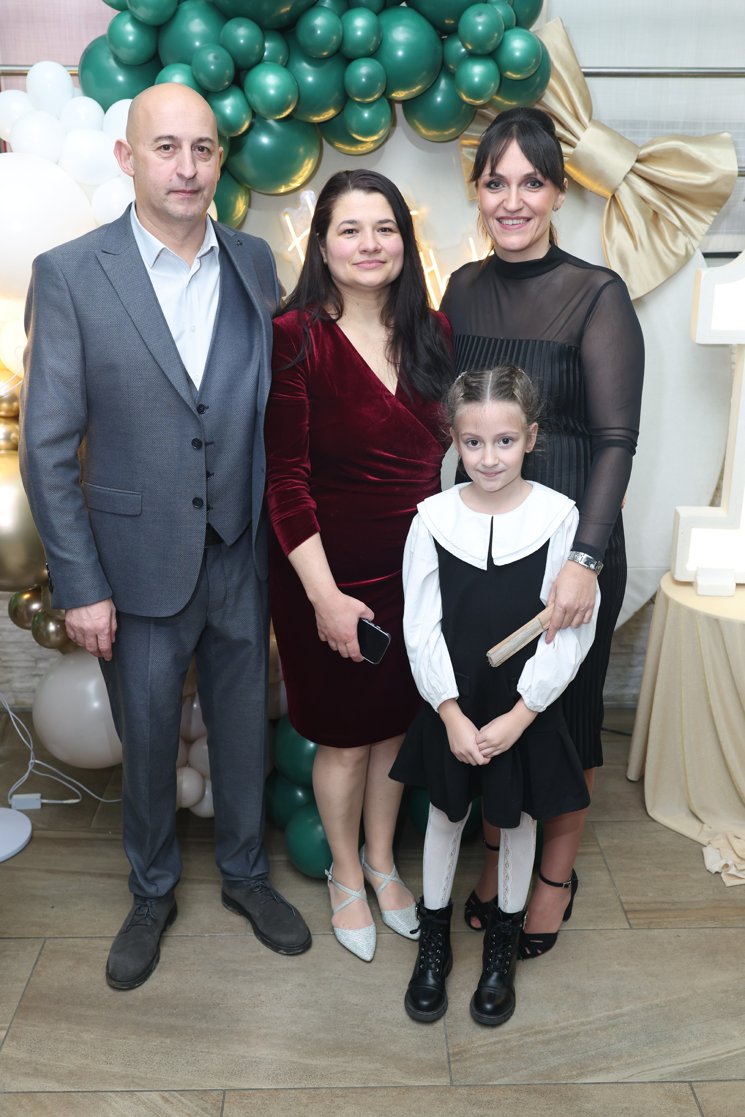 Sarin 18ti rođendan. Foto Simic Jagodina