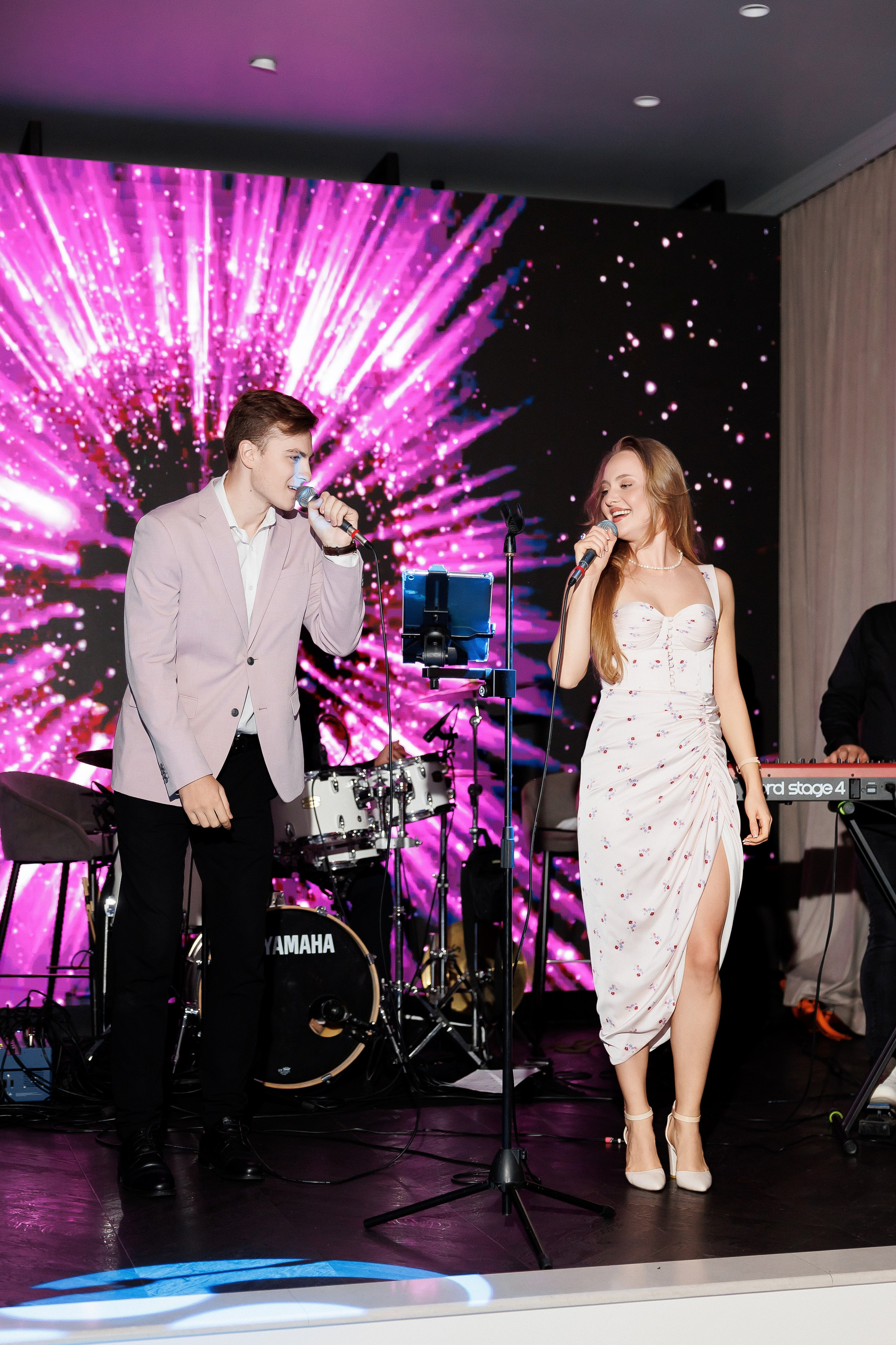 Serghei & Erica — Queen Residence. Servicii Foto și Video 067188353