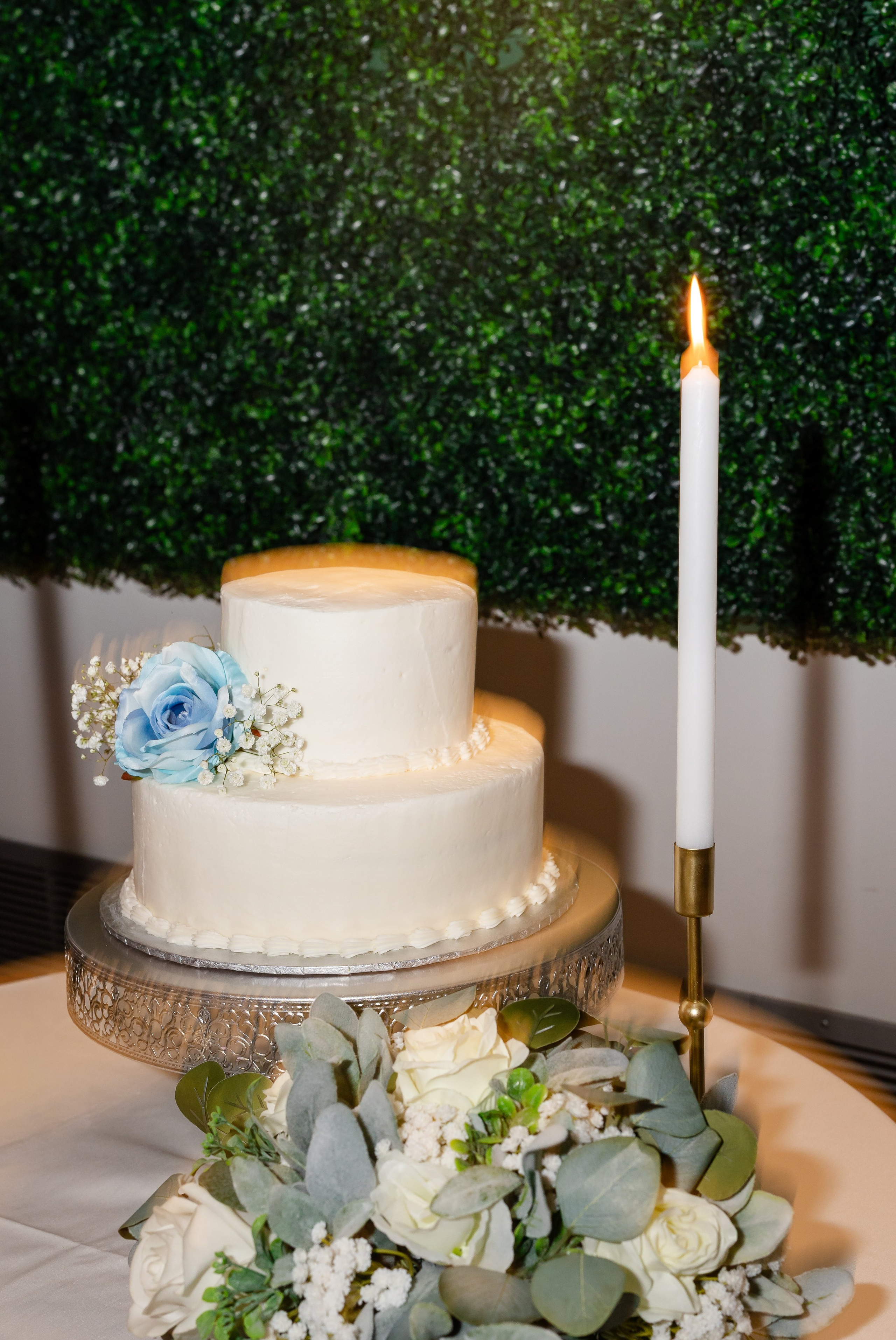 Classic Style & Downtown Charm: Marian & Ramon’s Zen Greenville Wedding. Wedding and portrait photography in Greenville SC