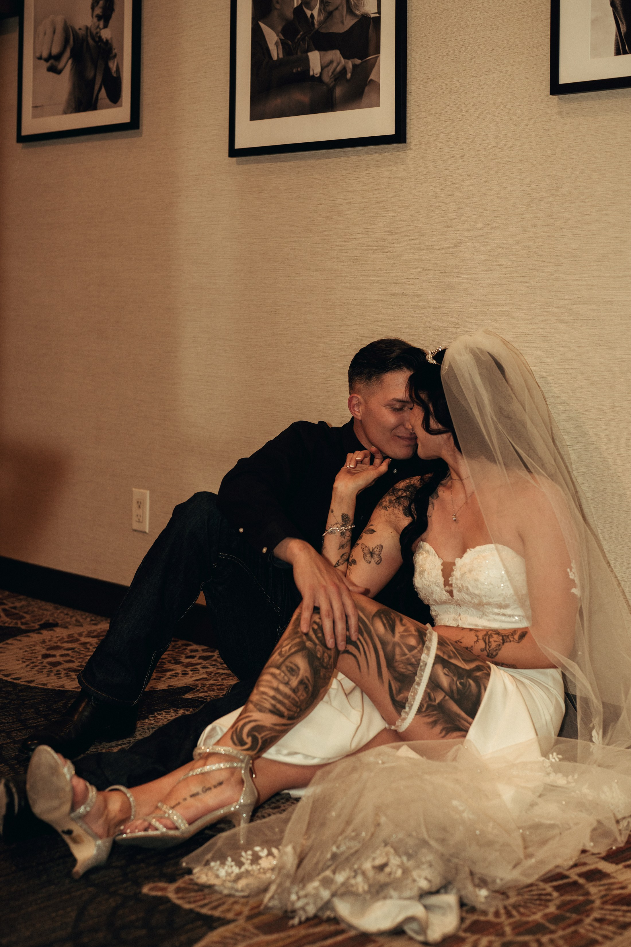 Krystina&Raymond. Wedding & elopement photographer Viktoriya Kravtsov. Las Vegas