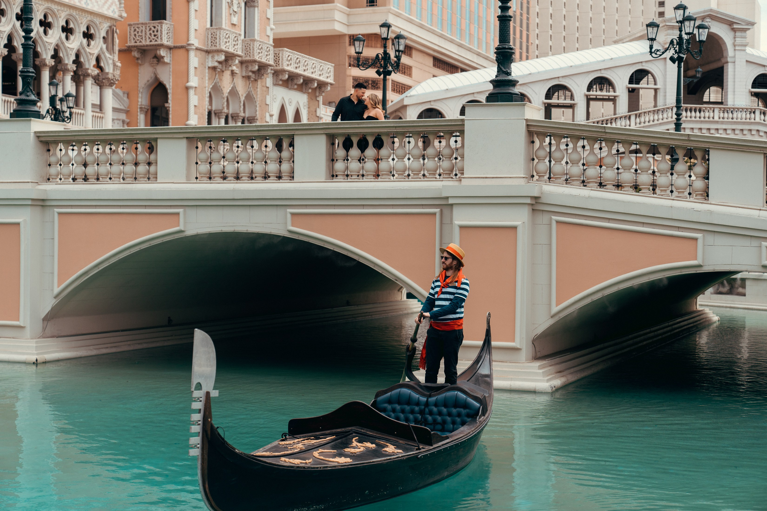 Litcia&Octavio. Wedding & elopement photographer Viktoriya Kravtsov. Las Vegas