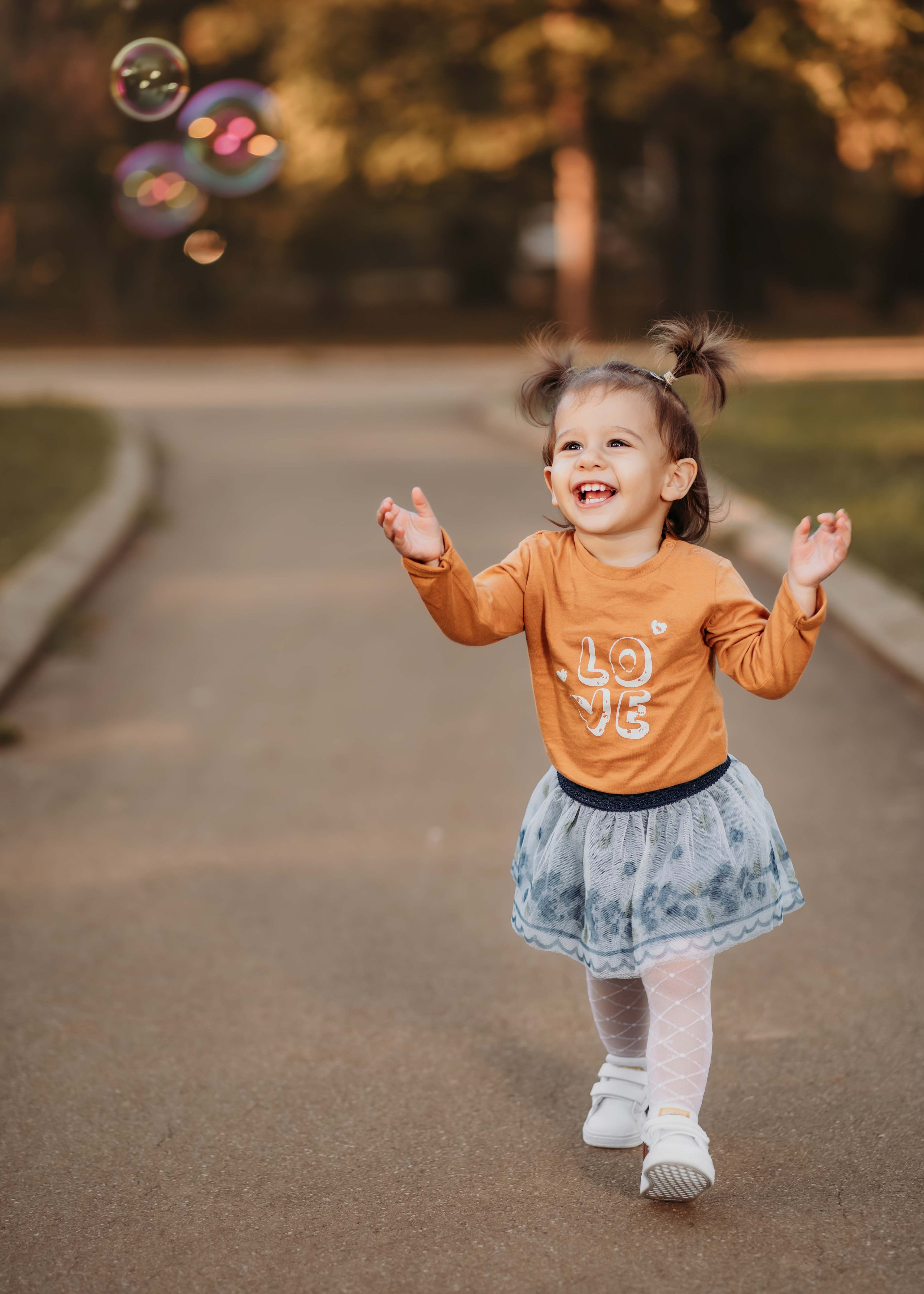 FOTOGRAFISANJE U PRIRODI. DEČIJI FOTOGRAF BEOGRAD|NOVOGODISNJE FOTOGRAFISANJE|CAKE SMASH