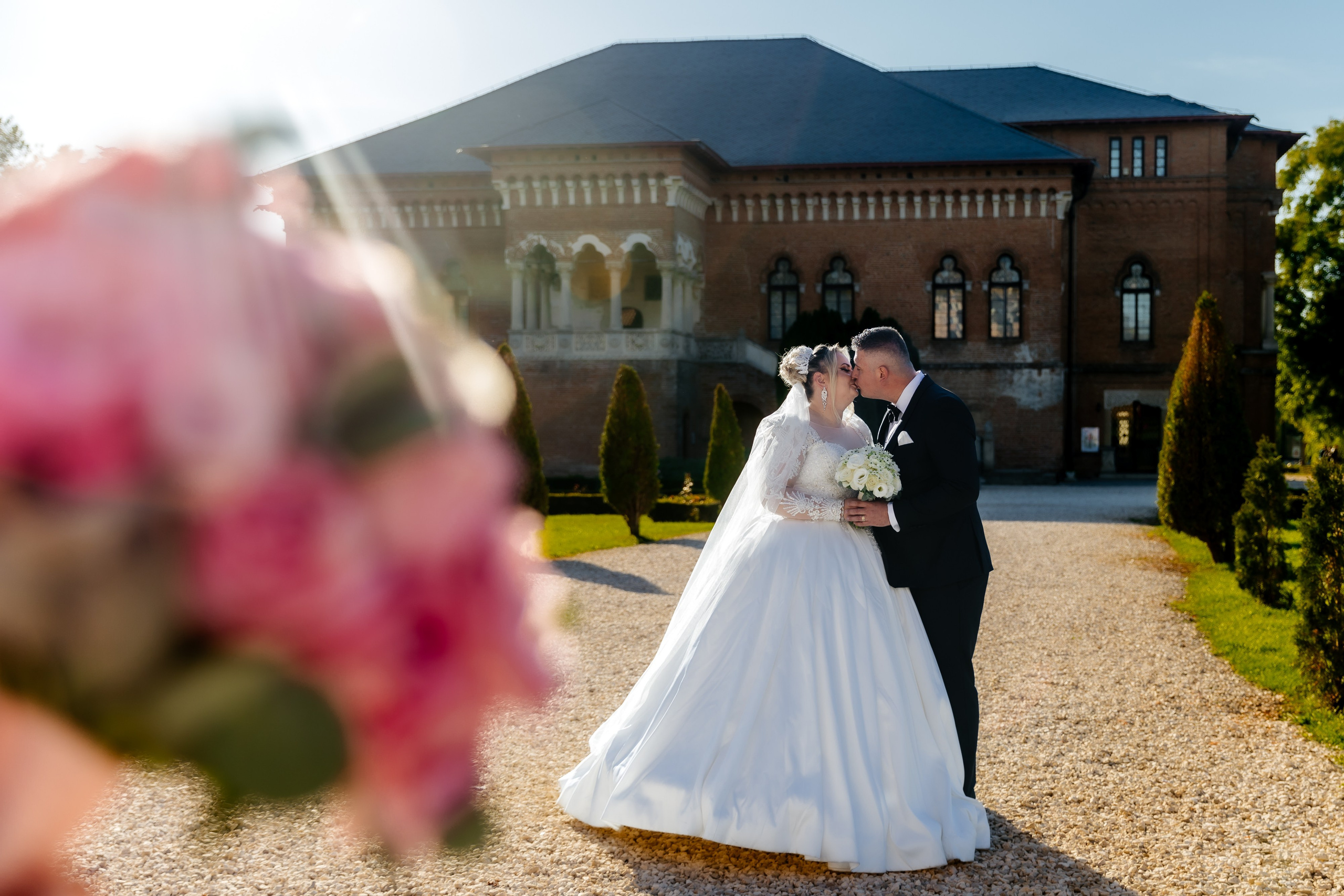 Gabriela & Alin - Trash The Dress - Palatul Mogoșoaia. Fotograf Profesionist Pitesti-Bucuresti| Mircea Seinea