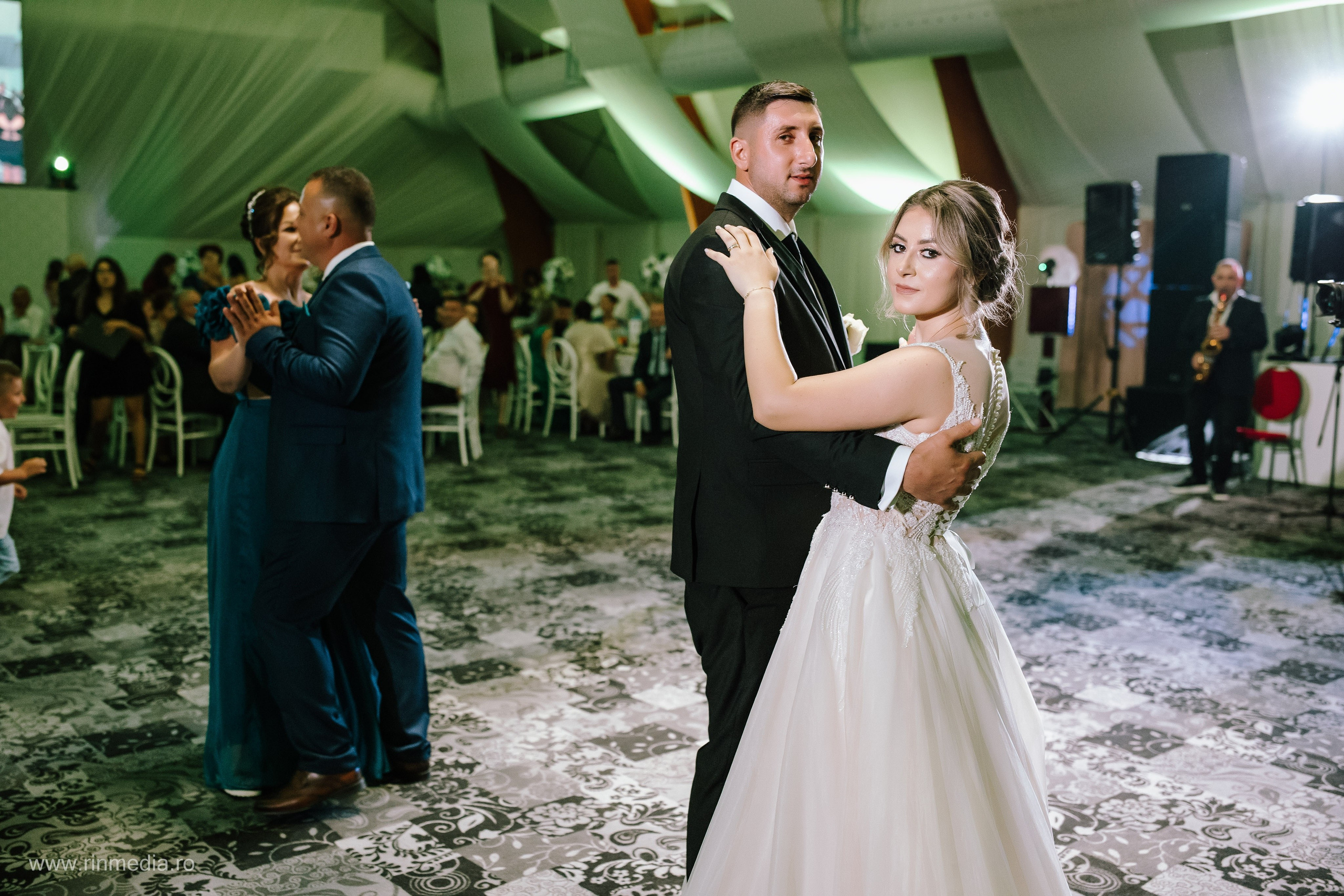 Carmen & Stefan. Fotograf de Nunta Focsani