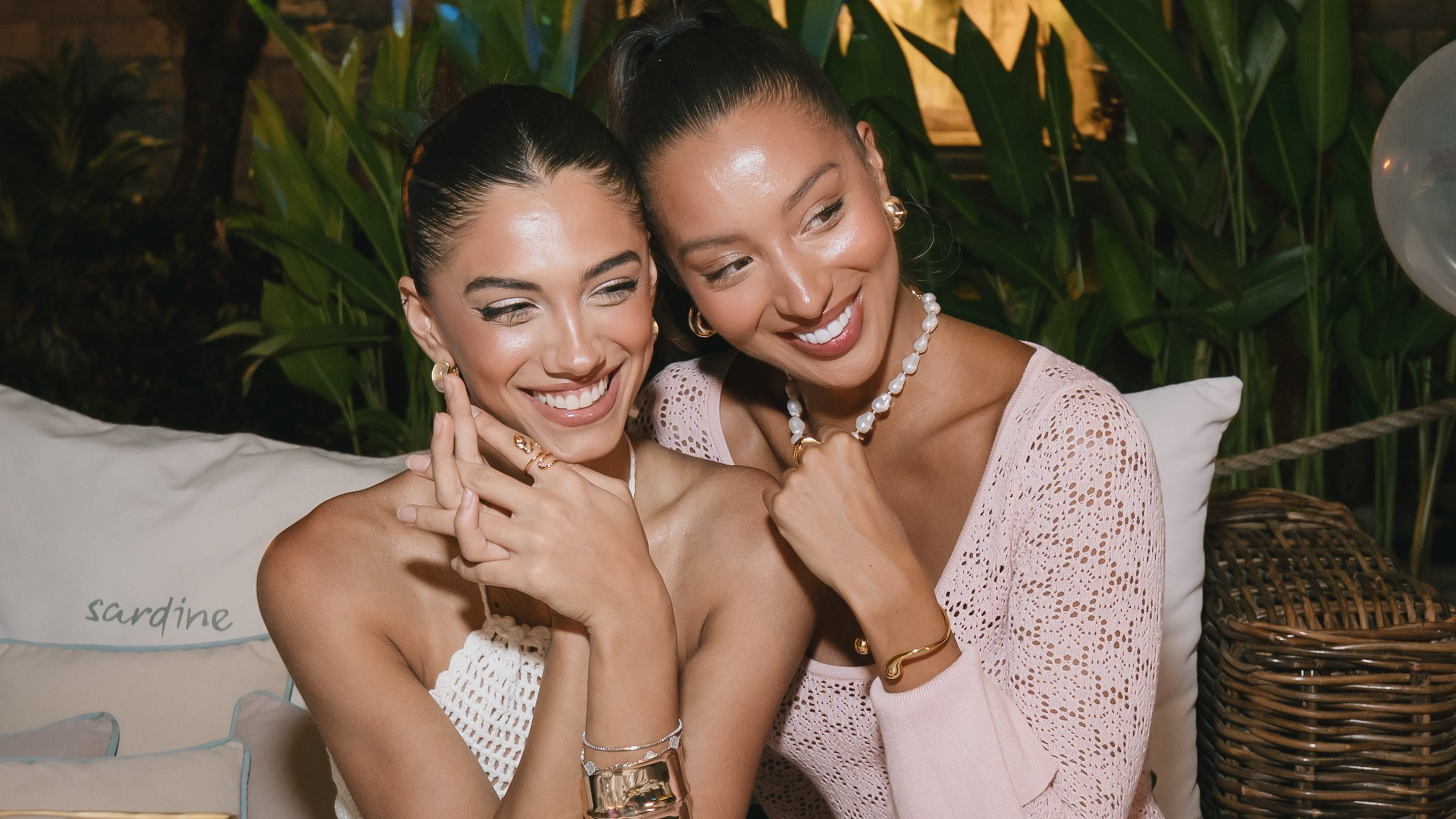Nuamore, a jewelry and accessories brand activation event. Коммьюнити фотограф, Москва, Сергей Зворыгин