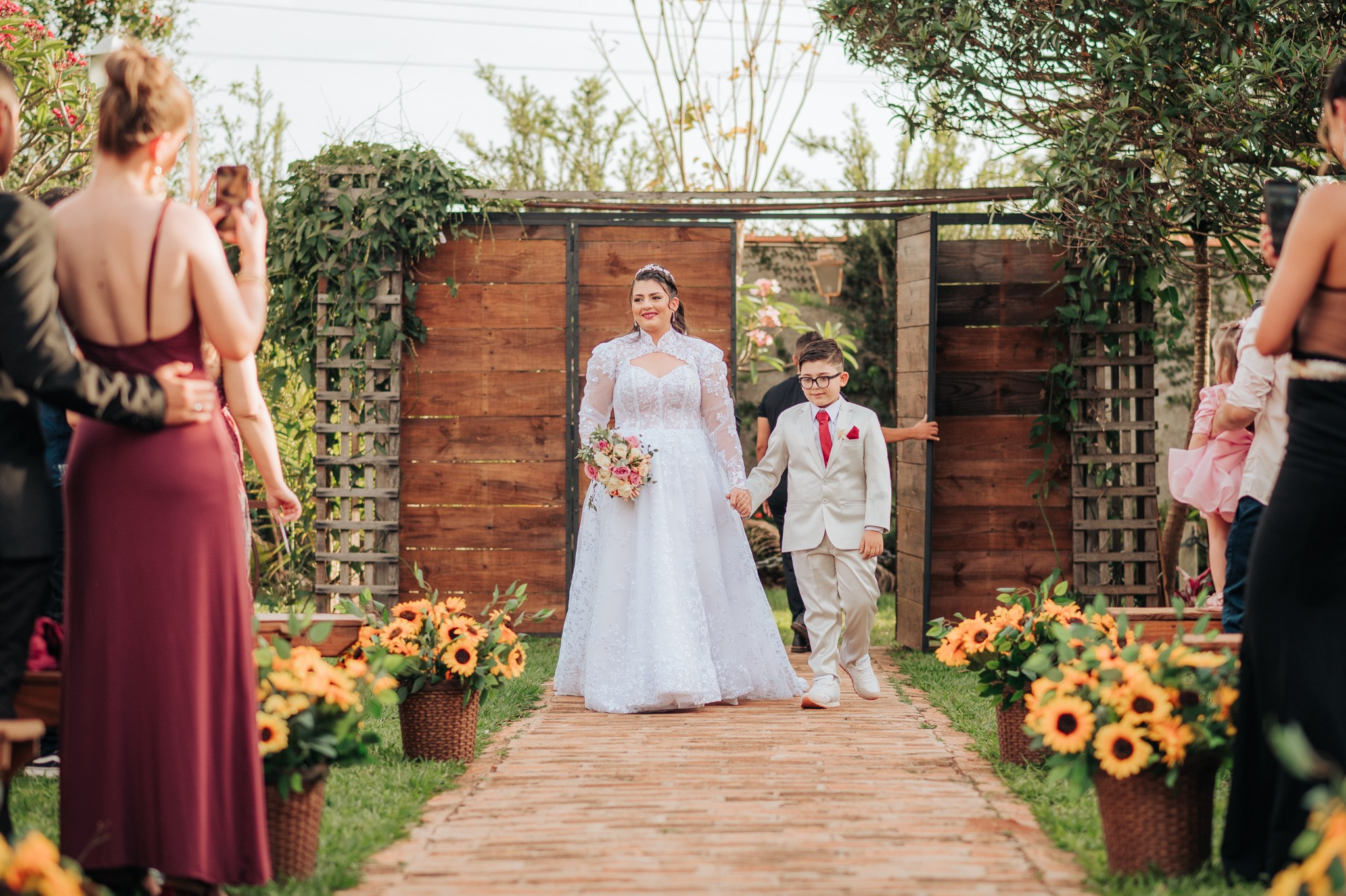 Aline & Daniel — Vila Casali / Piratininga SP. Robson Colaço