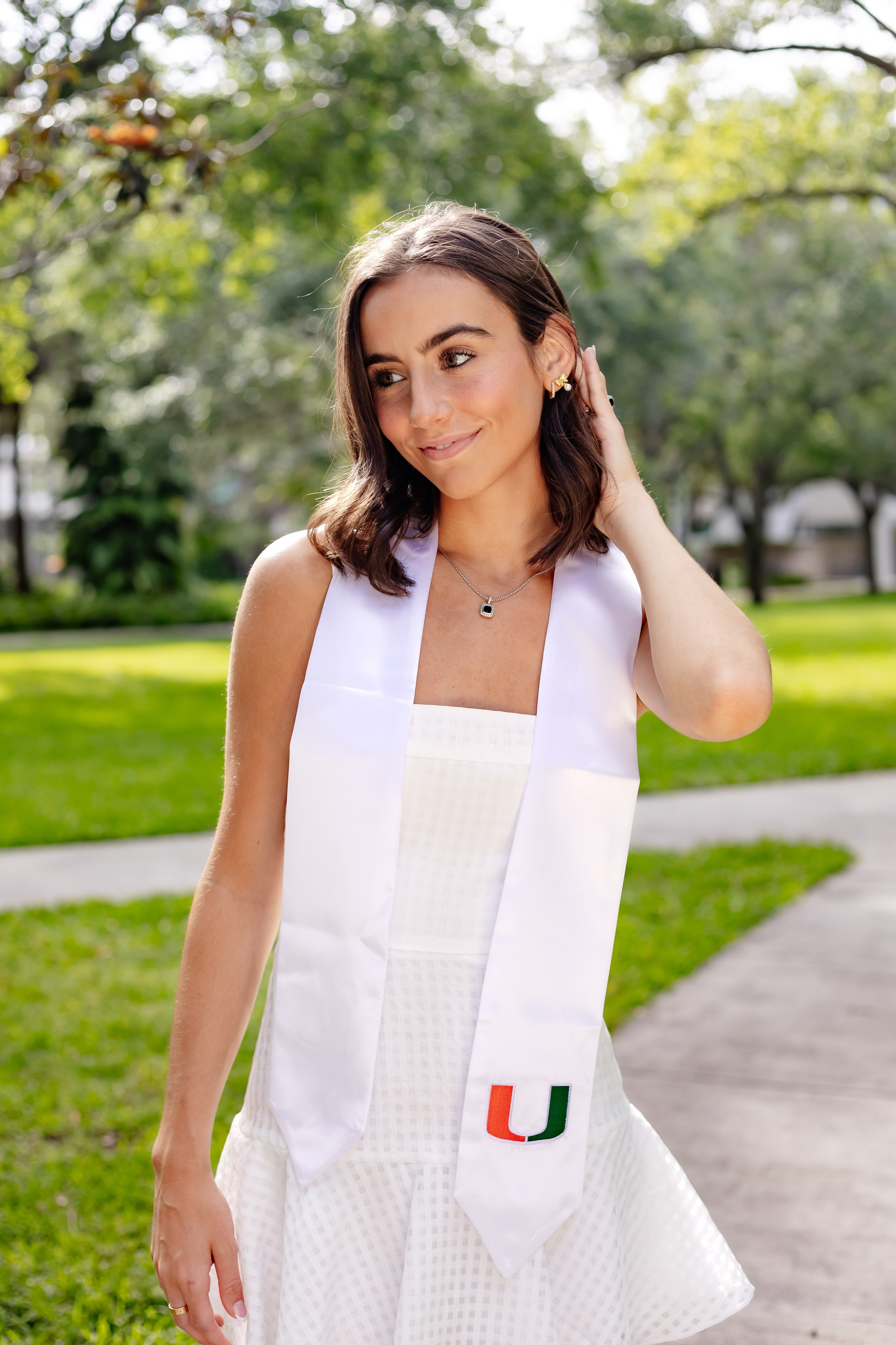 10 Spots For Graduation Photos At University of Miami. Portrait and graduation photographer Marina Simanava