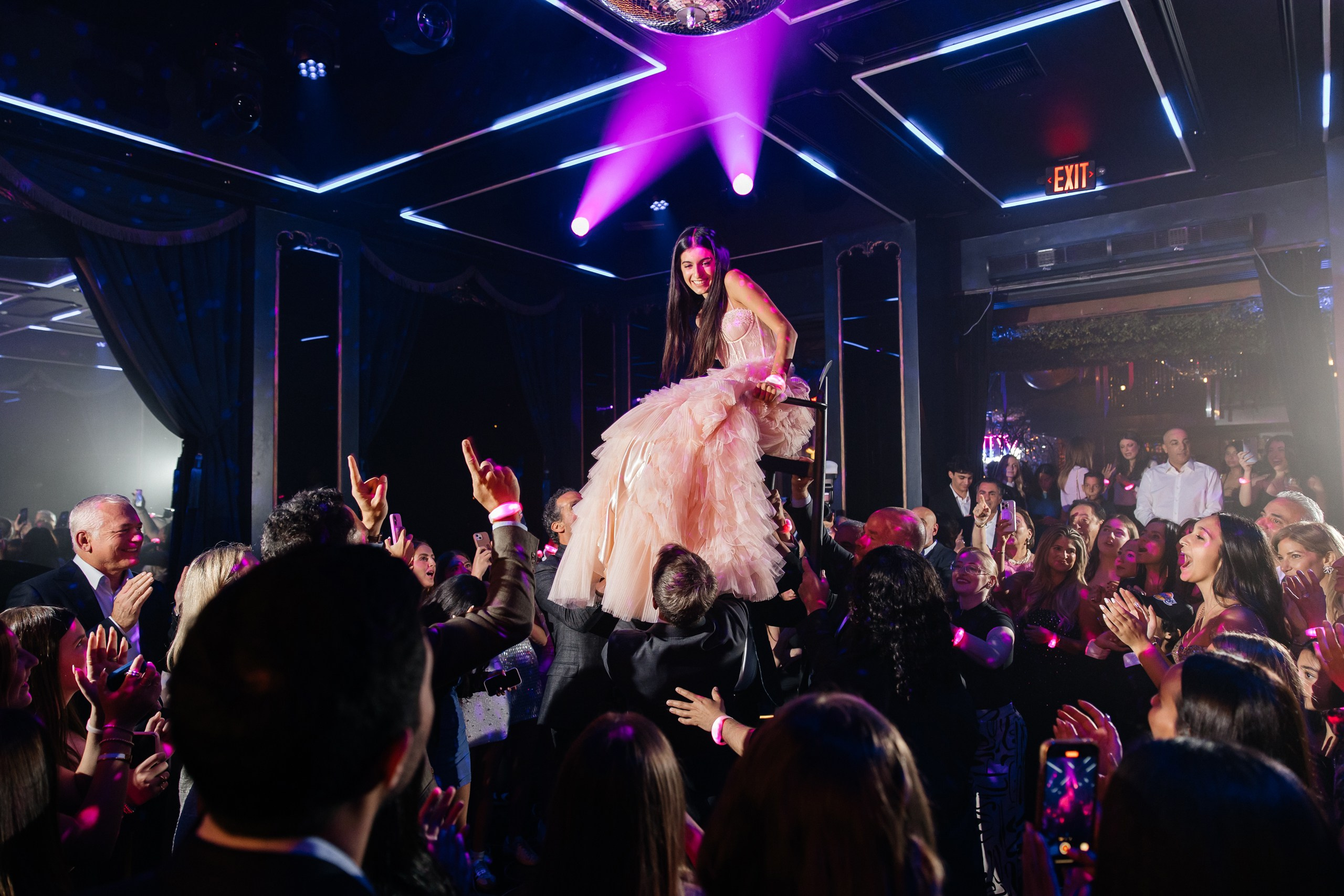 Mitzvah gallery 2. Photographer Andrei White