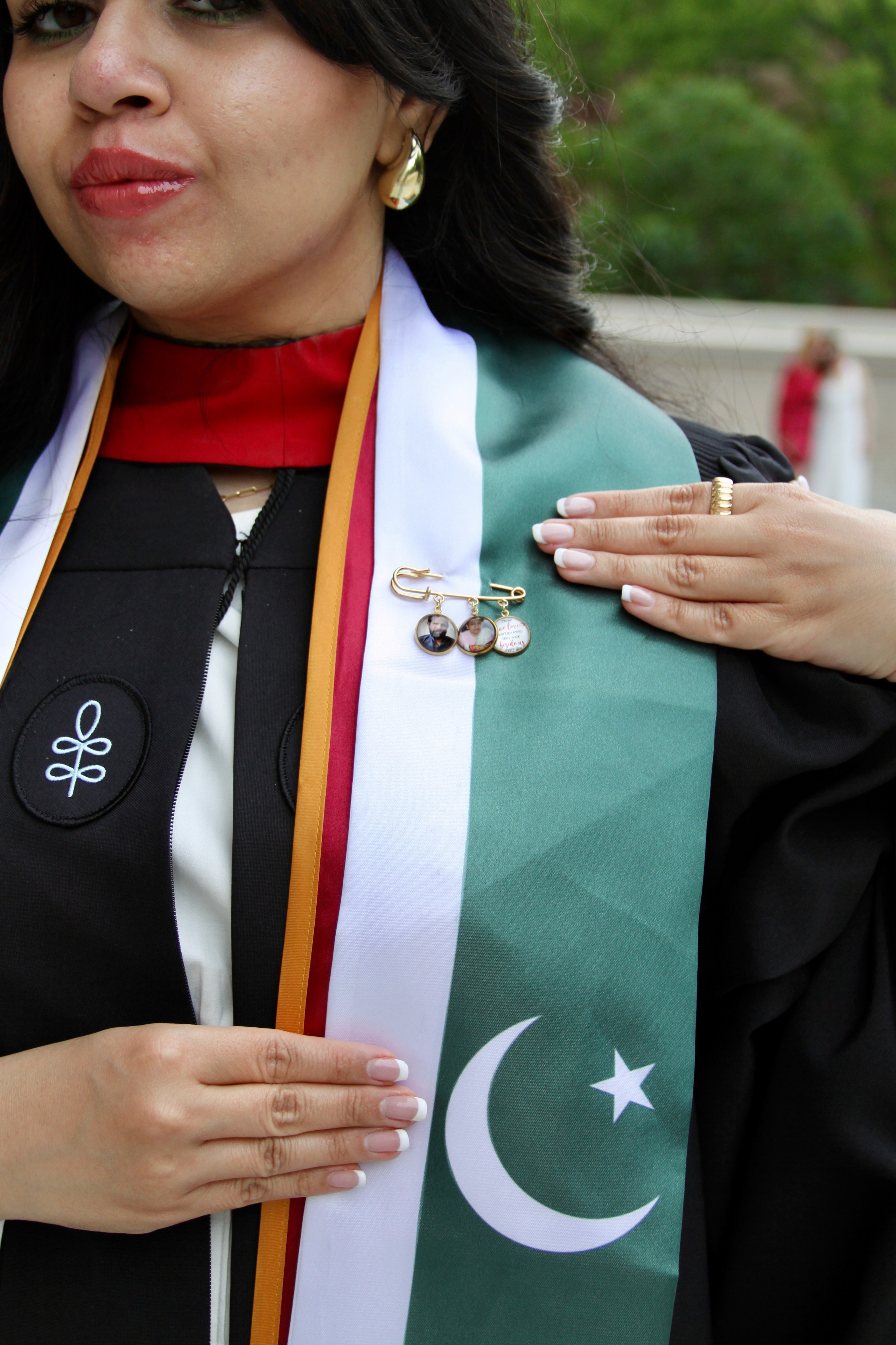 Masters graduation with Sadaf (part of group shoot). Kelly Sang, graduation and portrait photographer in Boston
