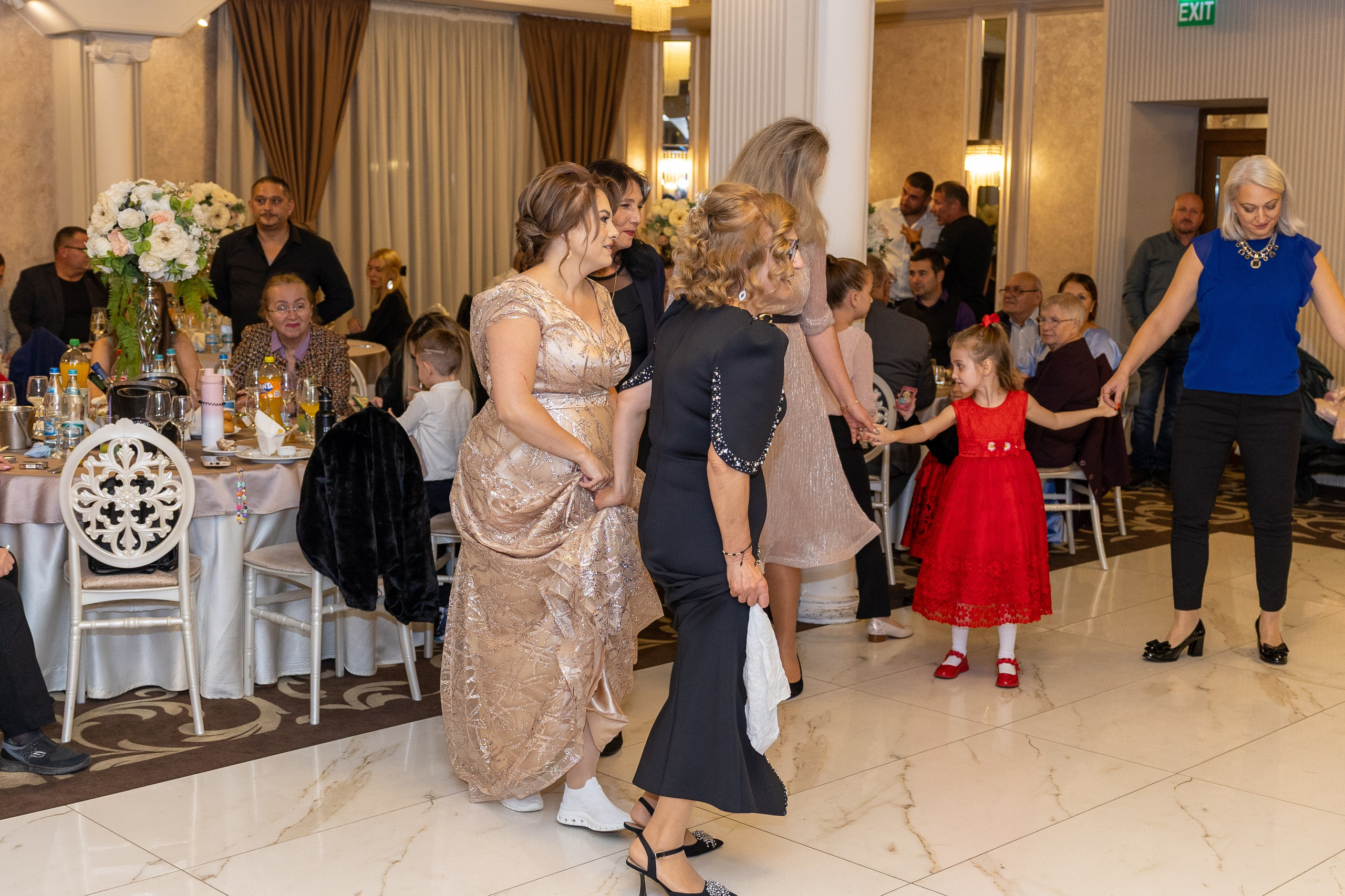 Andrei Sebastian. Moments By Gub