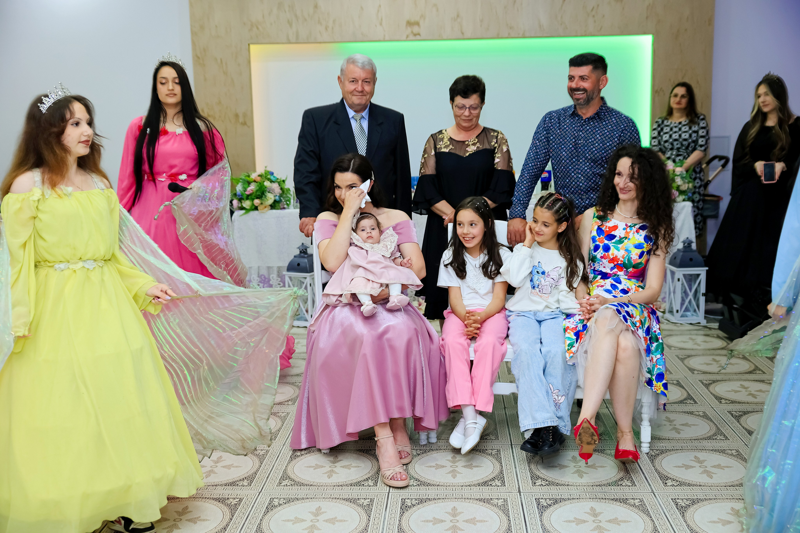 Iris Stefania. Moments By Gub