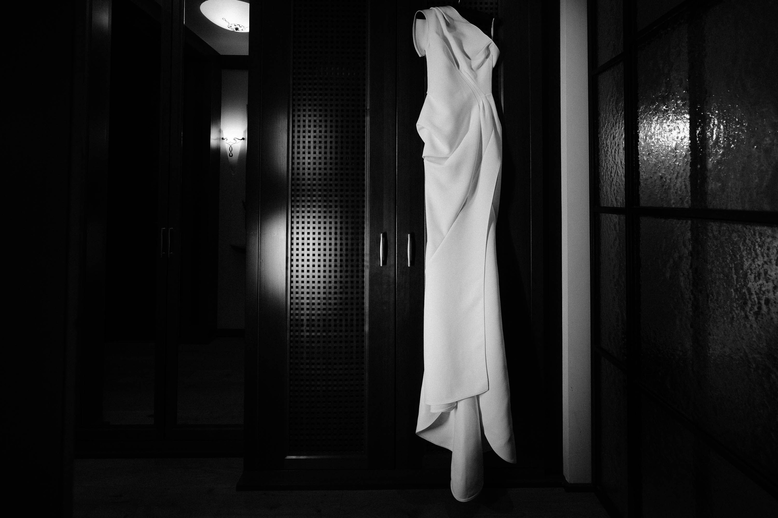 A Luxurious Destination Wedding in Mallorca at St. Regis Mardavall. Mallorca Wedding, Corporate & Social Photographer