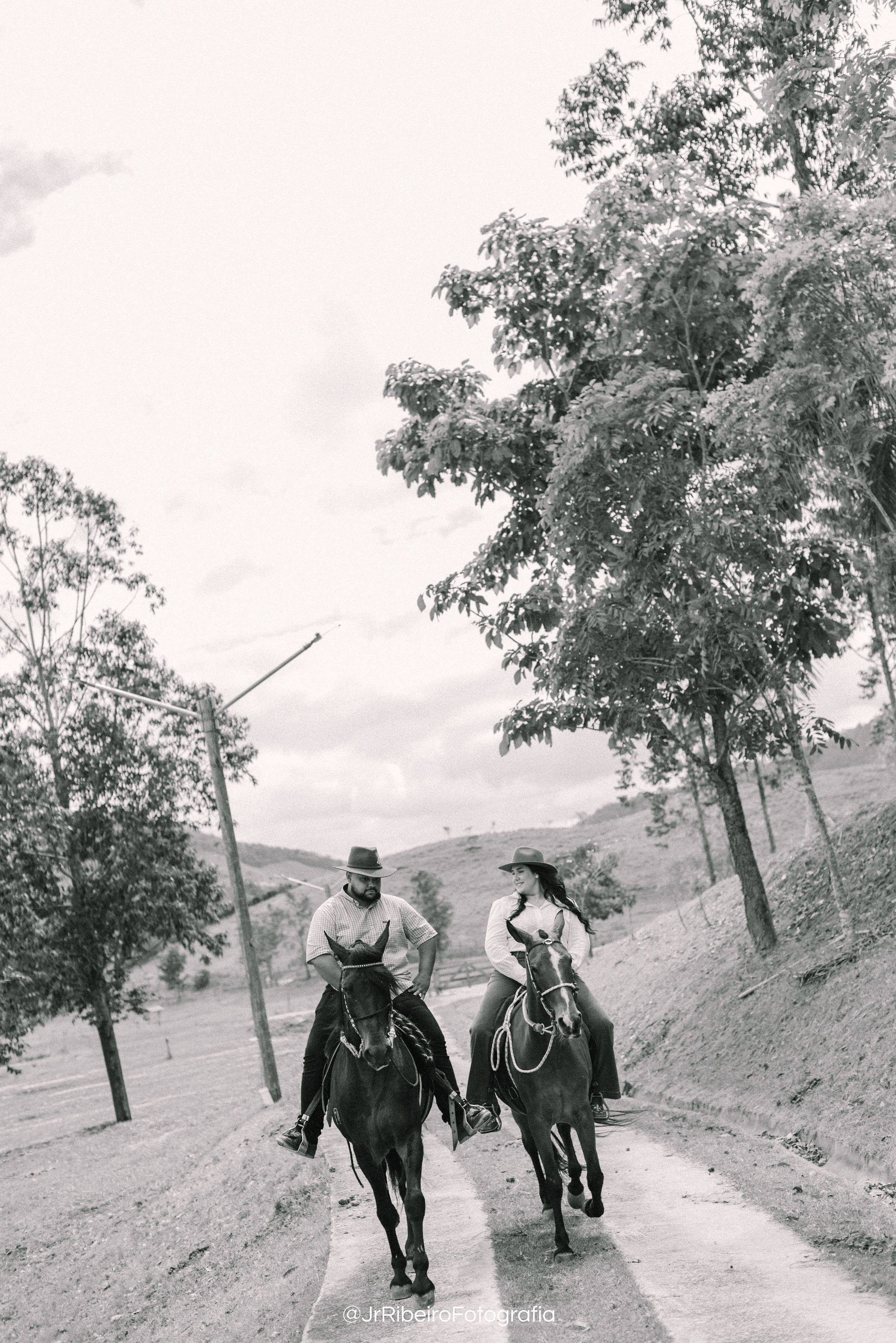 Gabriel & Joyce | Pré Wedding. Junior Ribeiro Fotografia